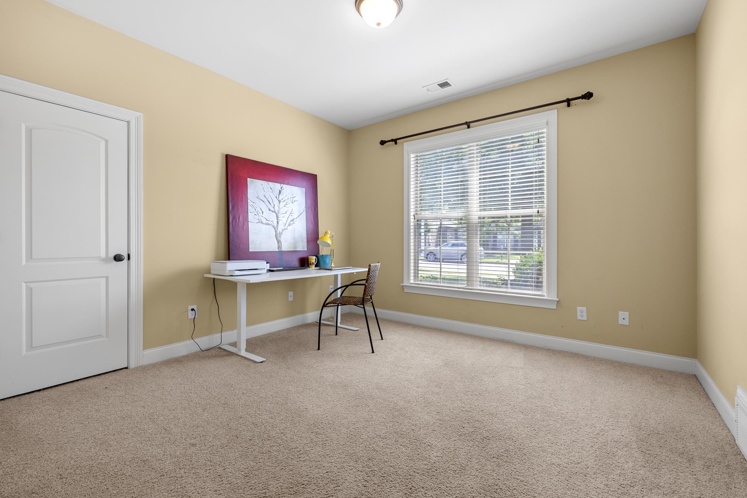 1371 Raindrop Dr Property Photo 21