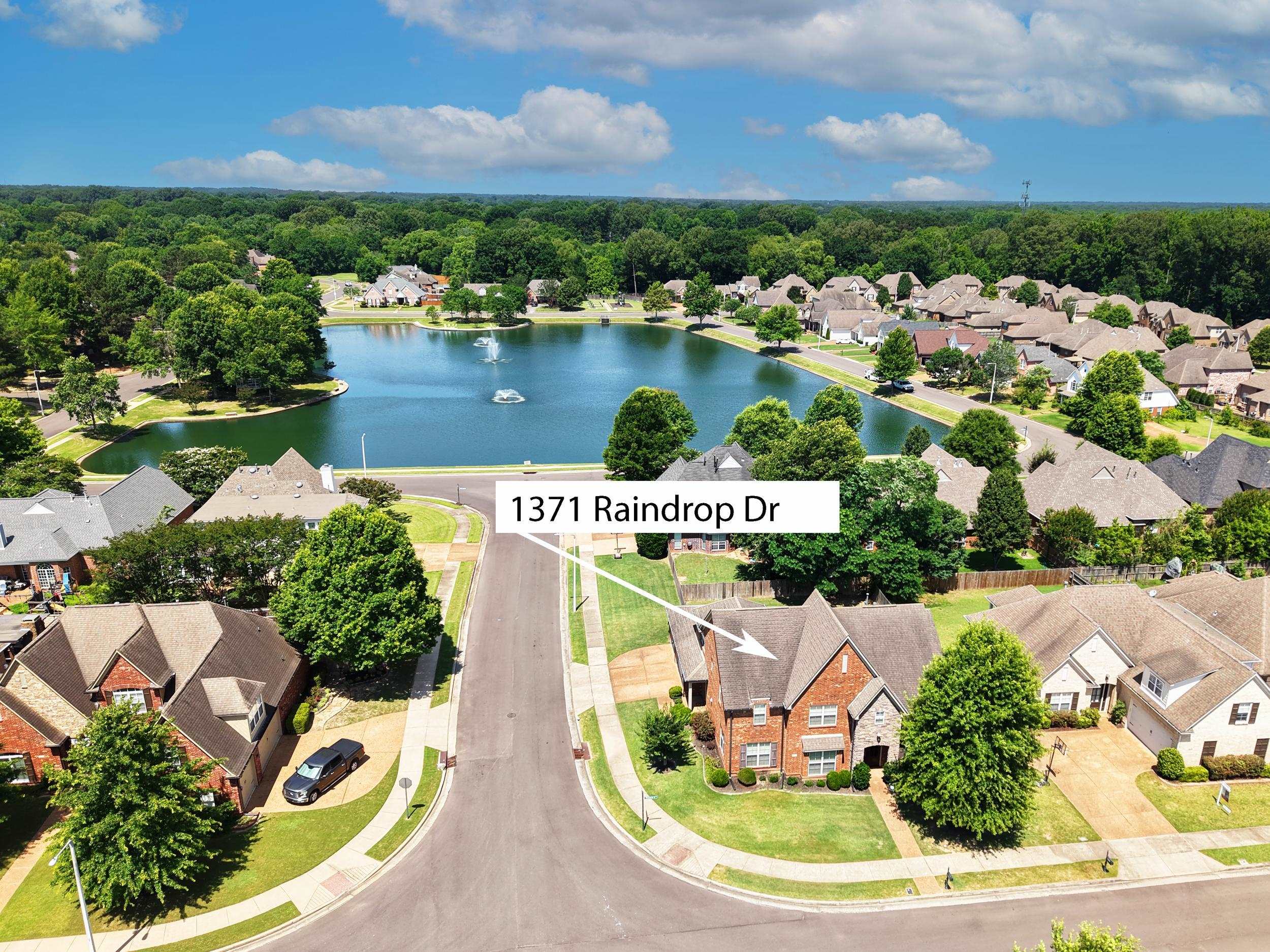 1371 Raindrop Dr Property Photo 36