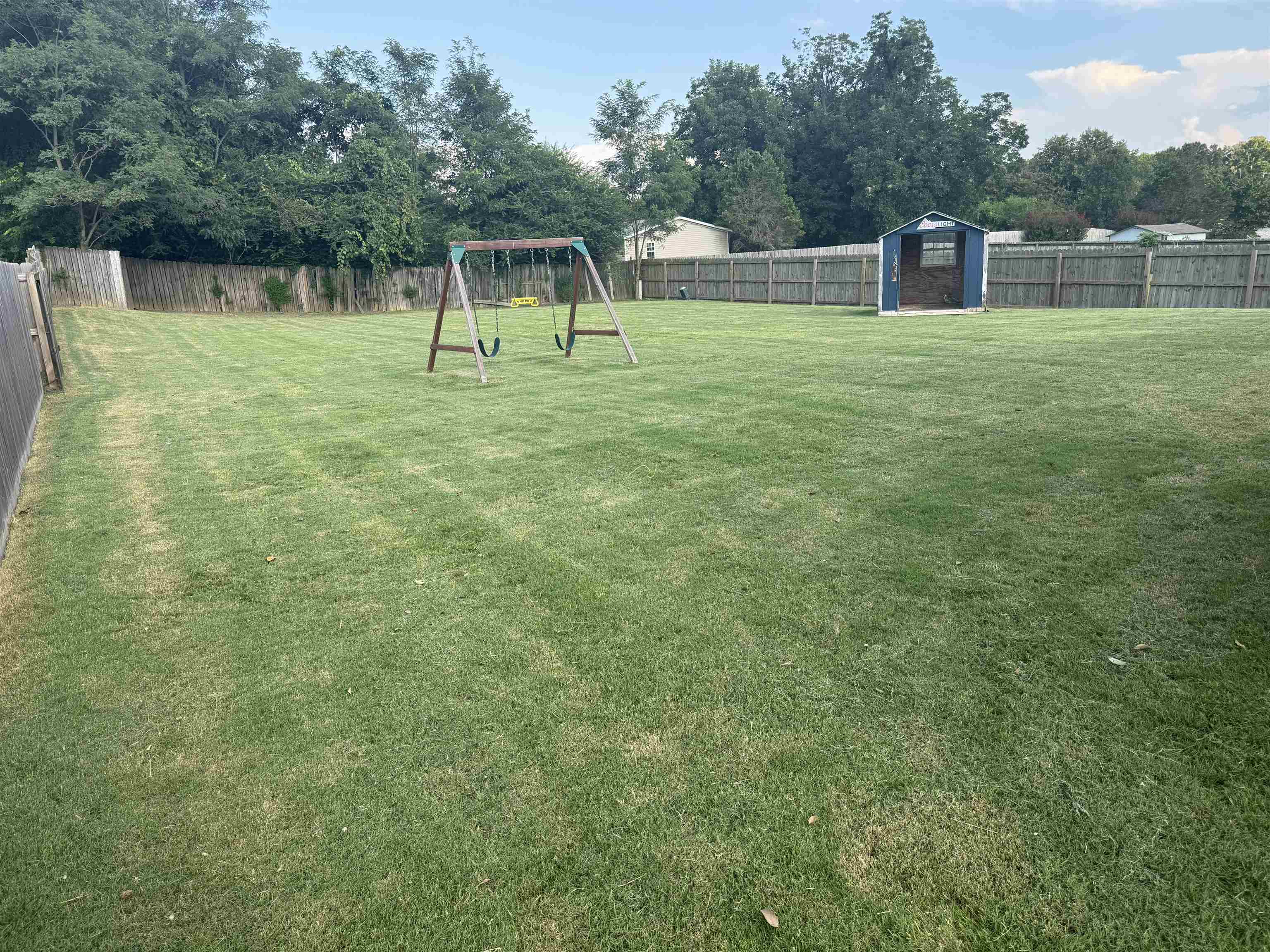 5144 Jon Oak Dr Property Photo 2