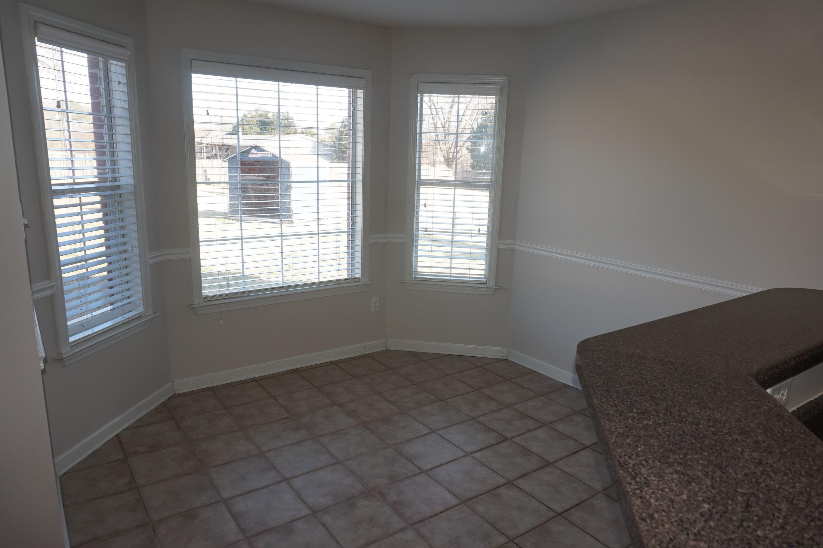 5144 Jon Oak Dr Property Photo 9