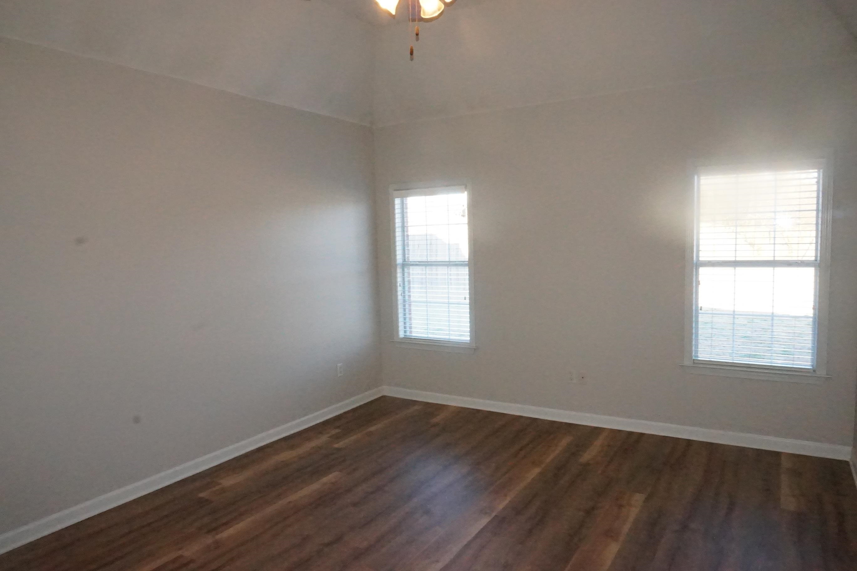 5144 Jon Oak Dr Property Photo 11