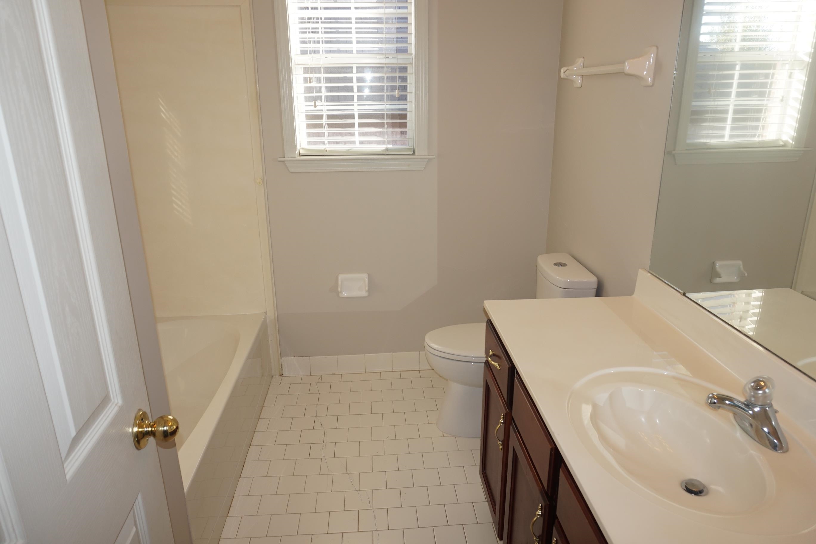 5144 Jon Oak Dr Property Photo 18