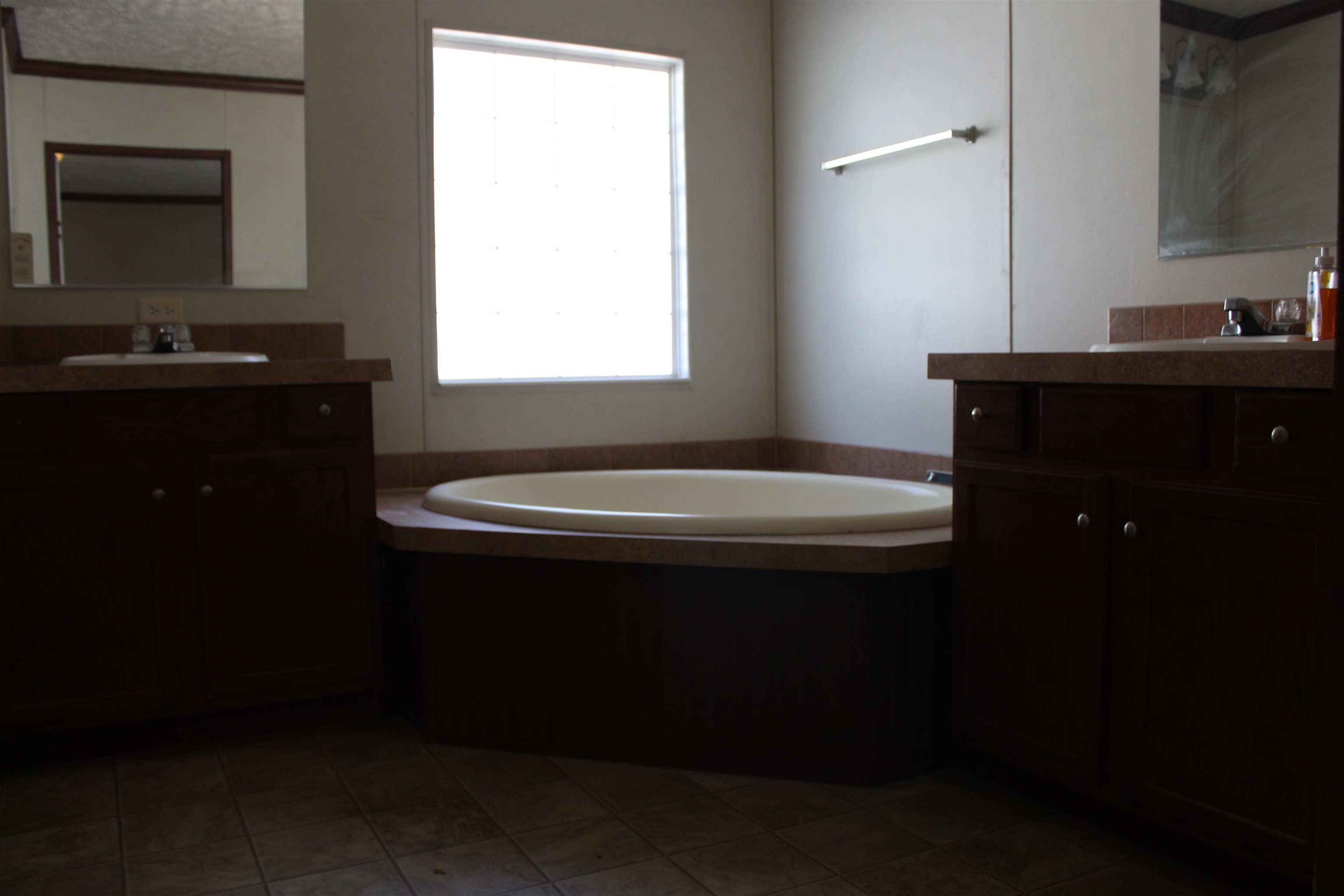 1036 Huffman Rd Property Photo 13