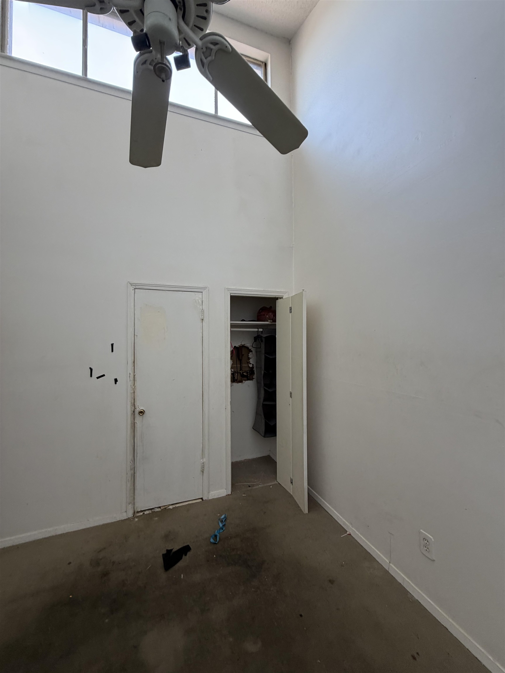1728 Fox Hunt Ln 1728 Property Photo 29