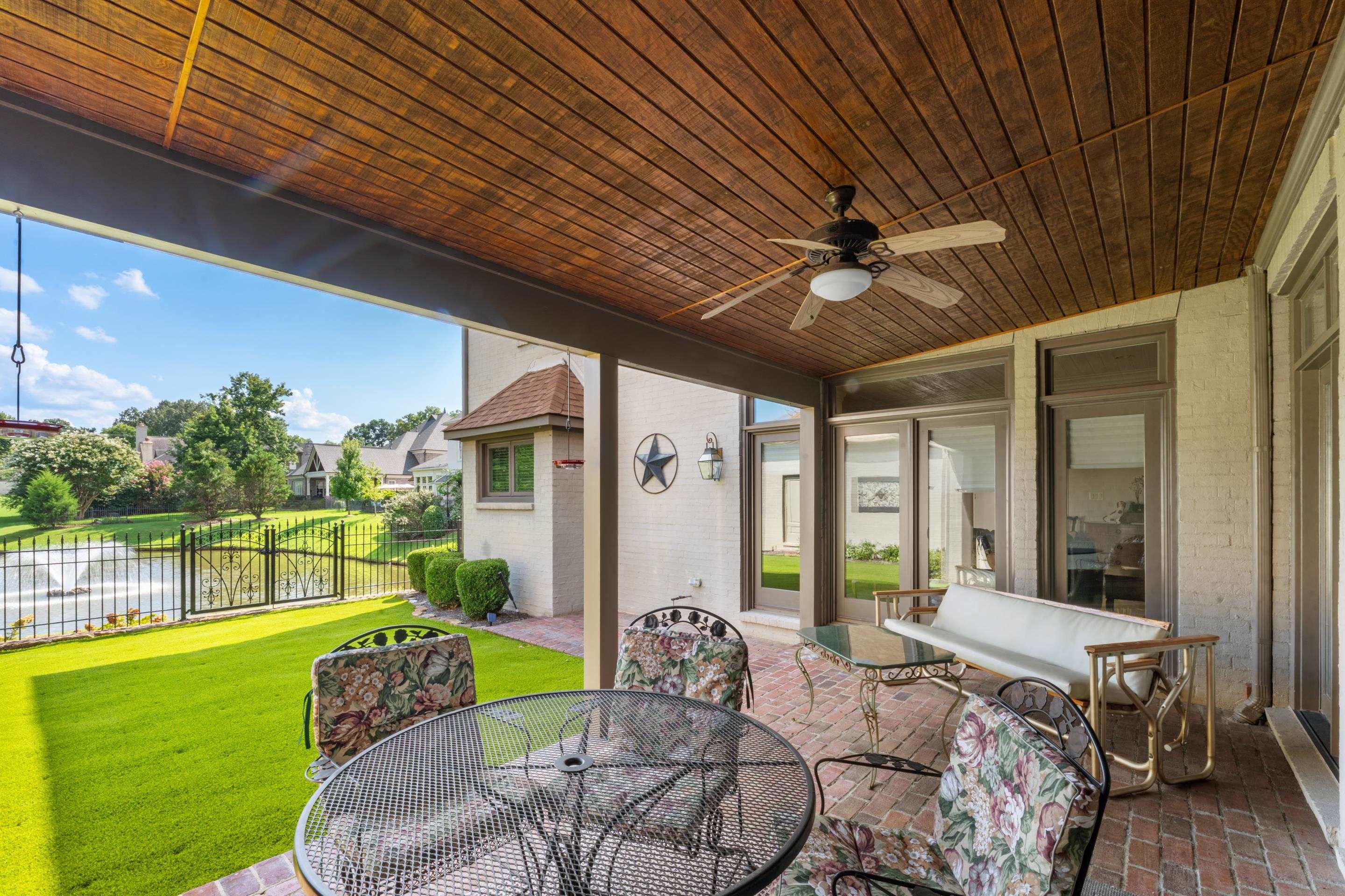 3090 Oakleigh Manor Cv Property Photo 2