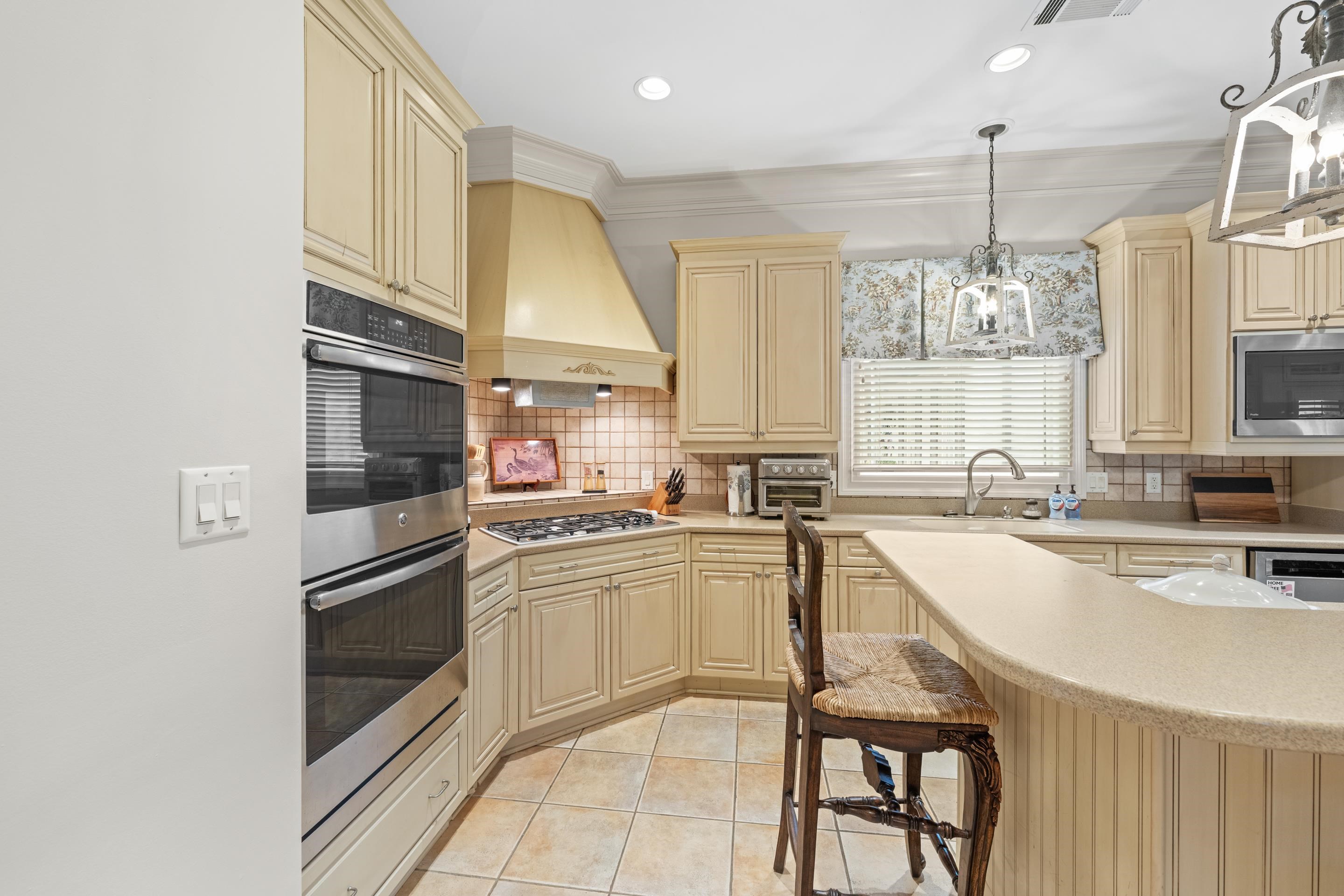 3090 Oakleigh Manor Cv Property Photo 9