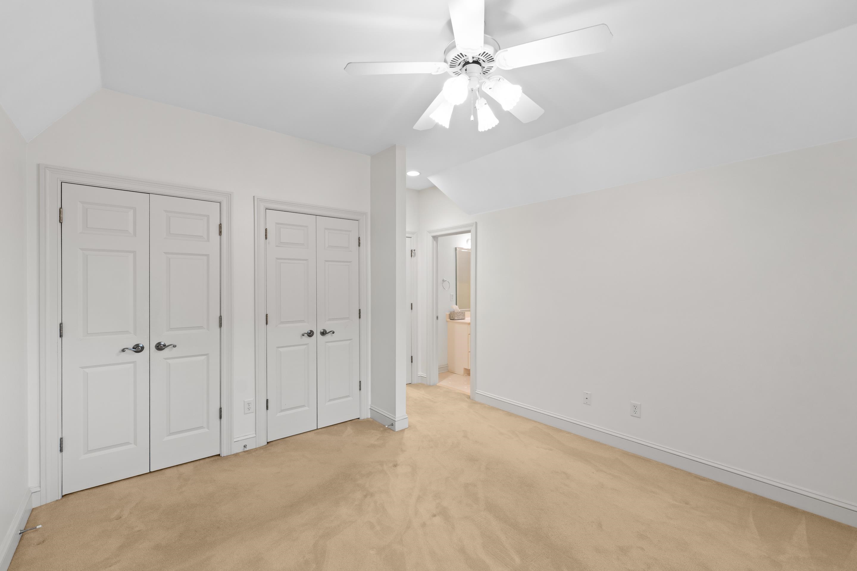 3090 Oakleigh Manor Cv Property Photo 25