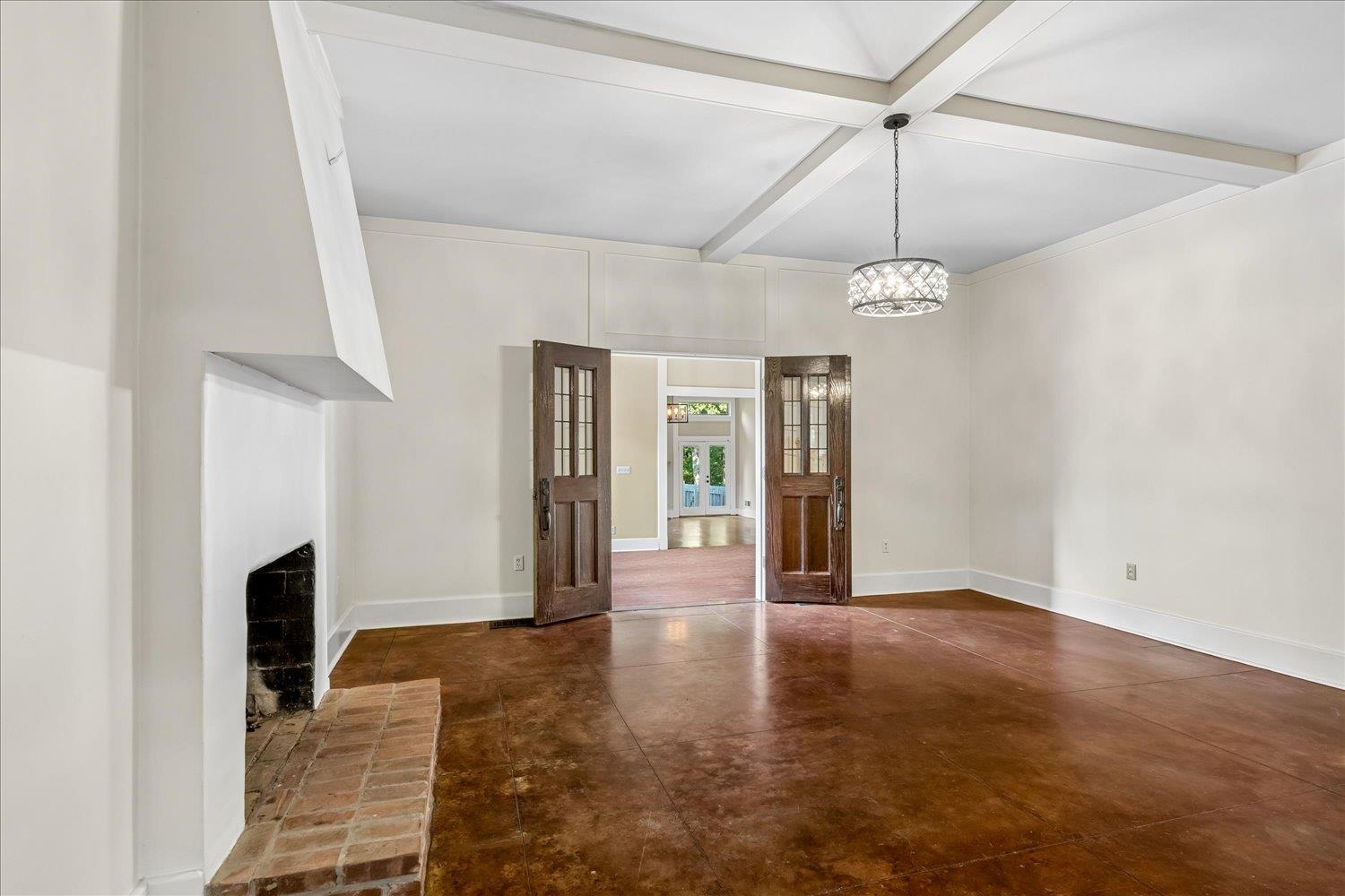 11110 Glen Birnham Rd Property Photo 6