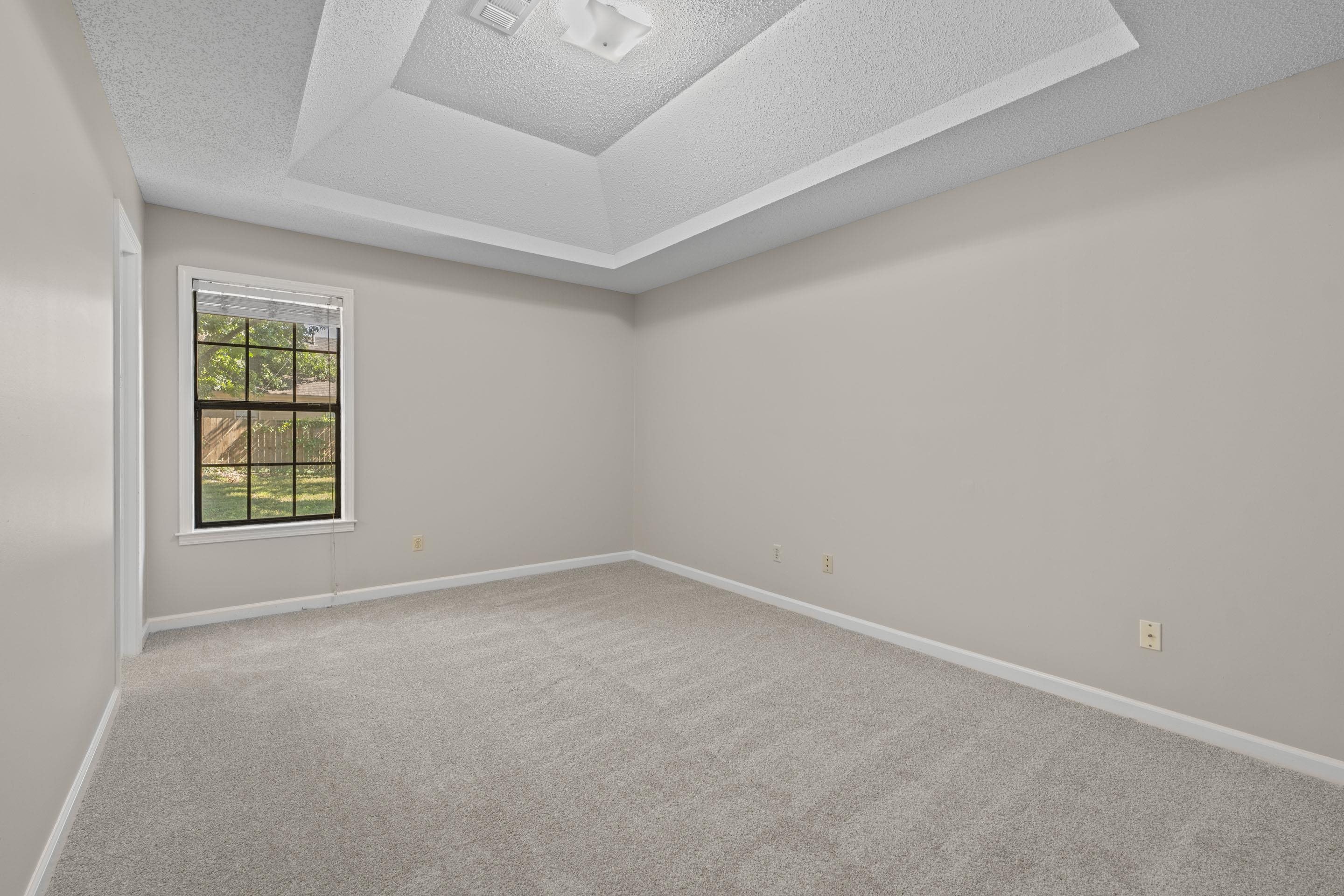 5916 Rensslaer Dr Property Photo 11