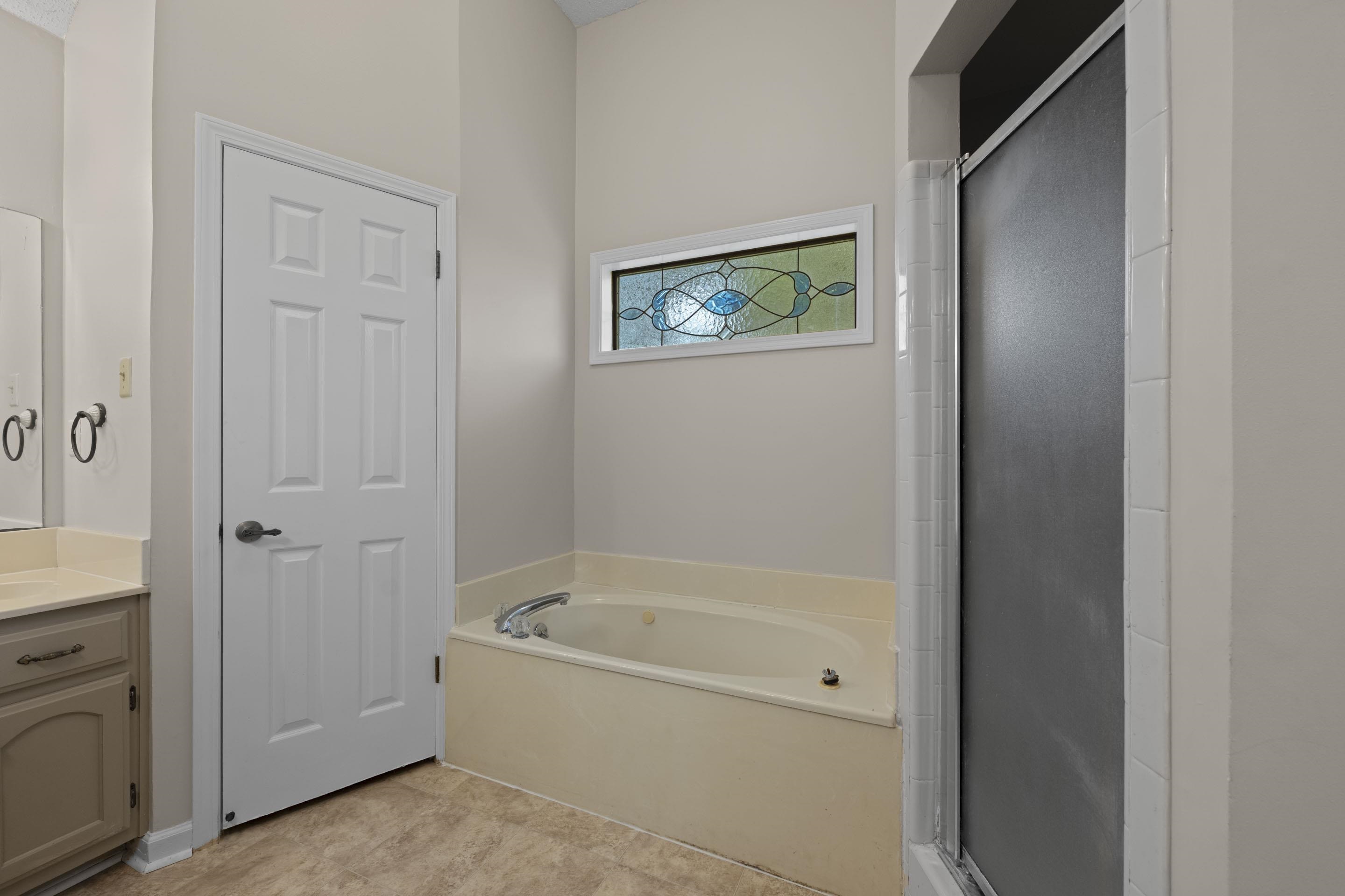 5916 Rensslaer Dr Property Photo 15