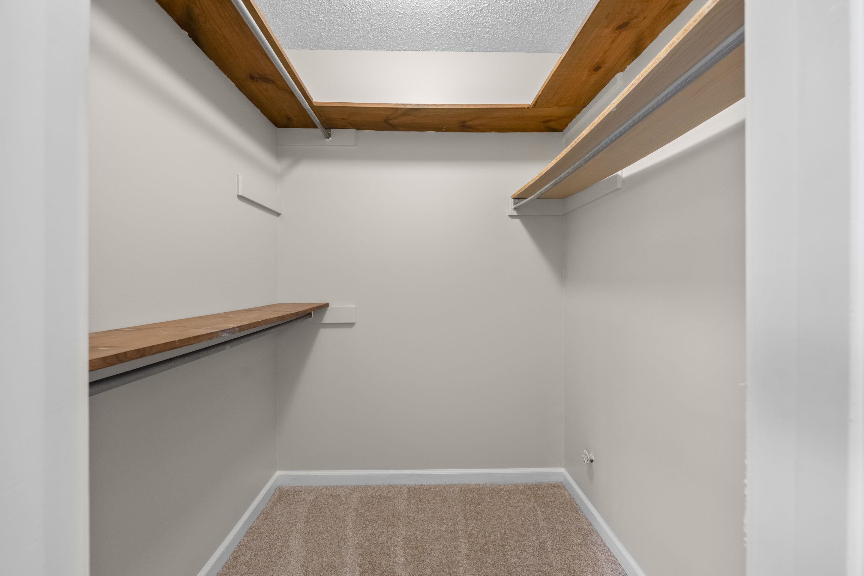 5916 Rensslaer Dr Property Photo 16