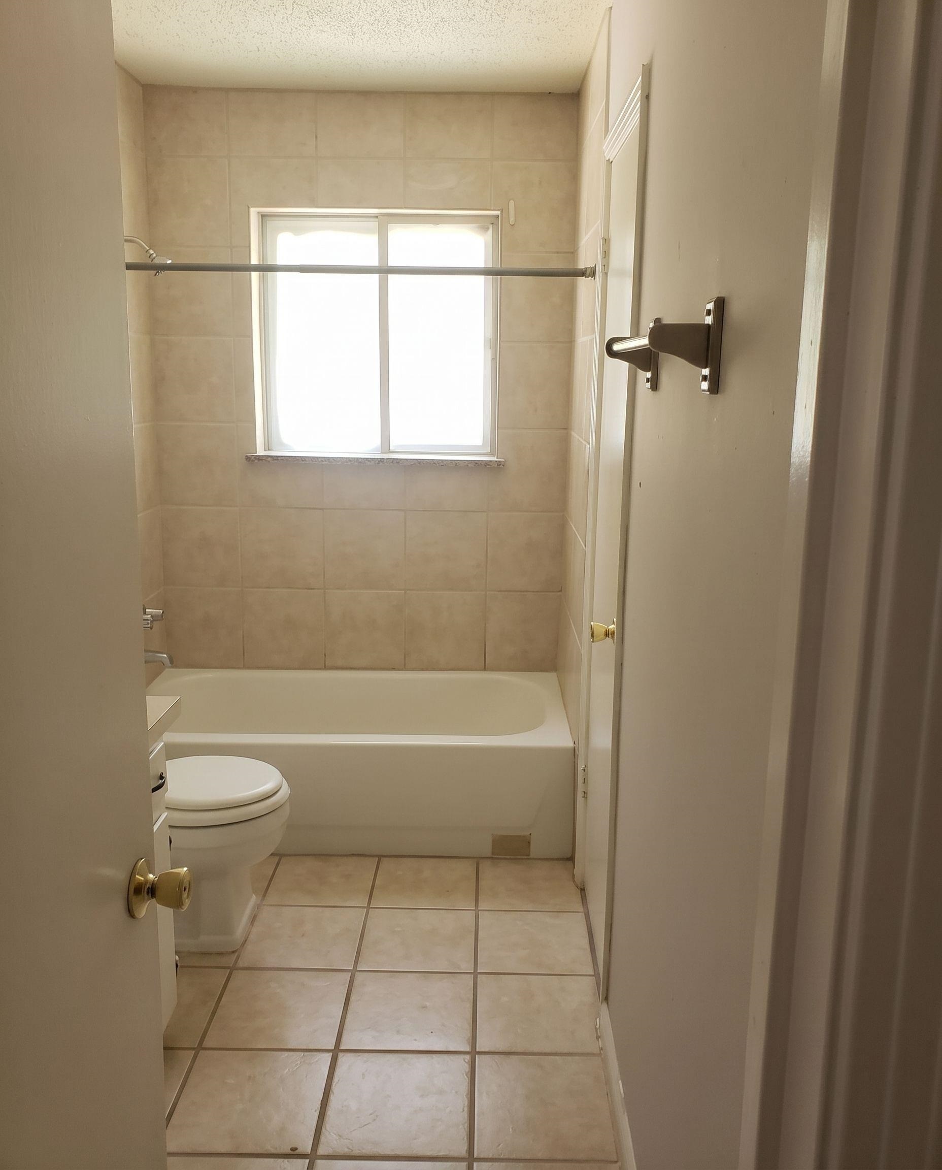 644 Northaven Dr Property Photo 3