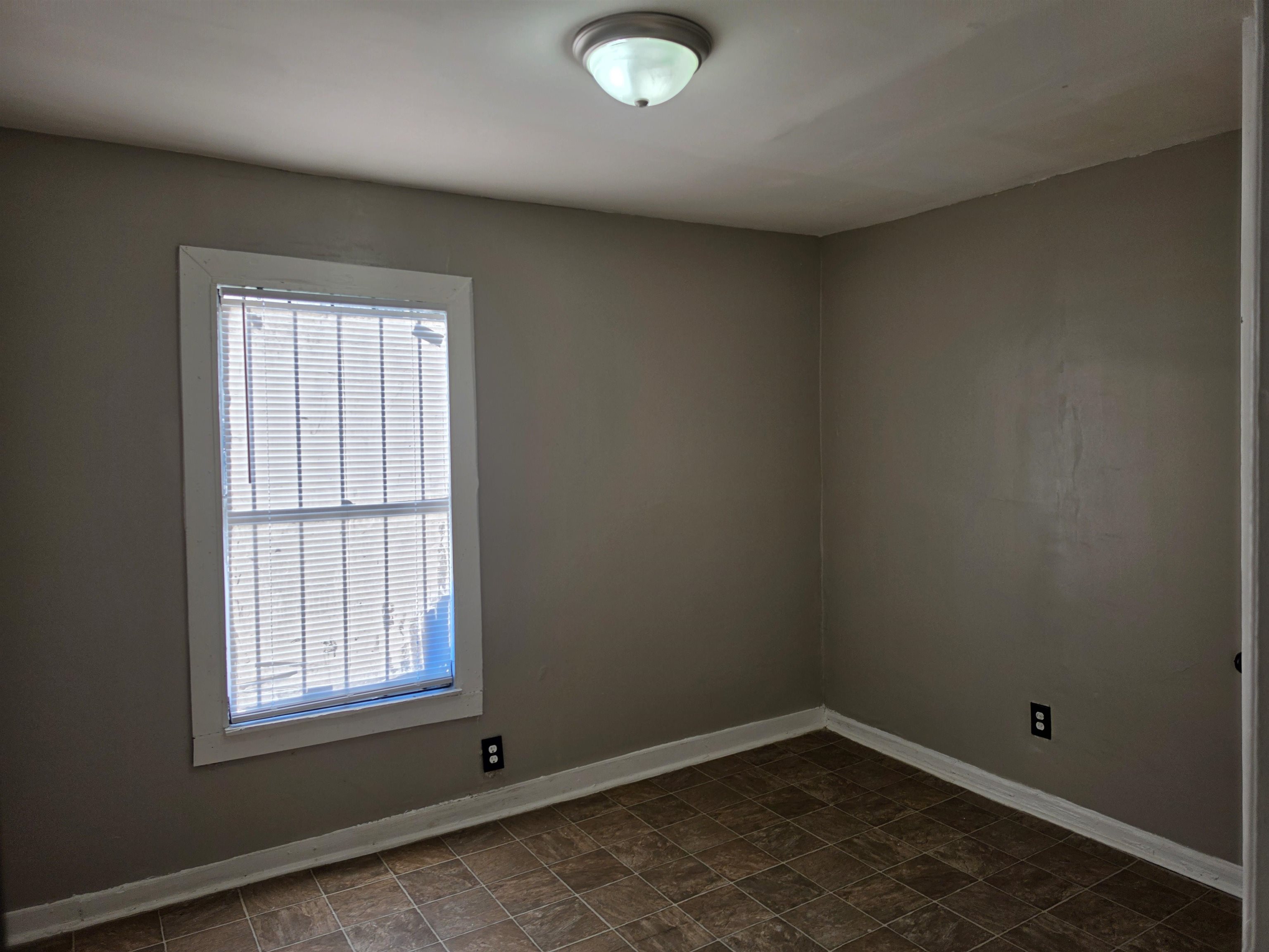 119 Ingle Ave Property Photo 15