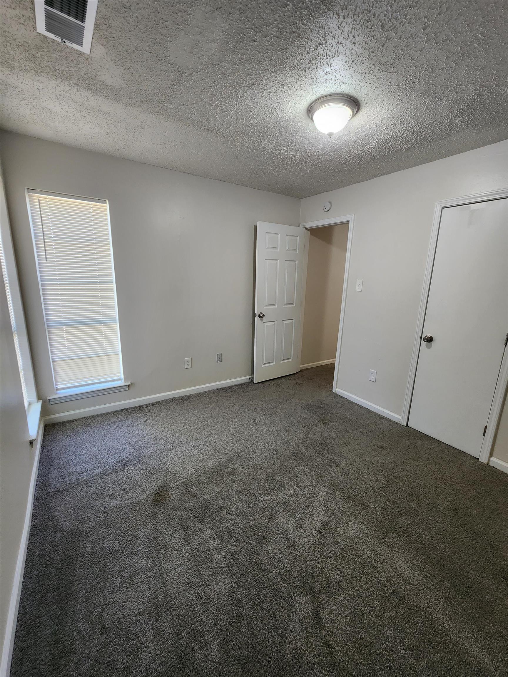 4528 Sugar Creek Rd Property Photo 5