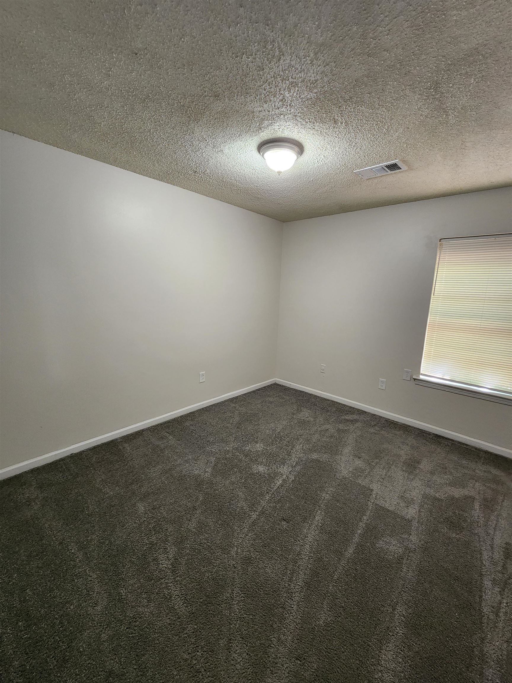 4528 Sugar Creek Rd Property Photo 8
