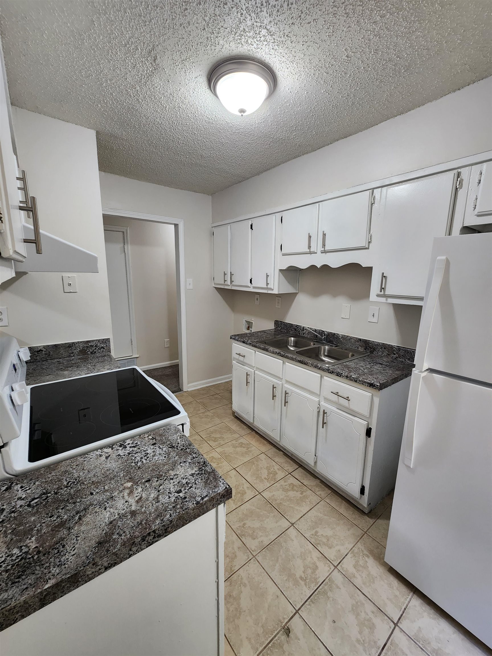 4528 Sugar Creek Rd Property Photo 10