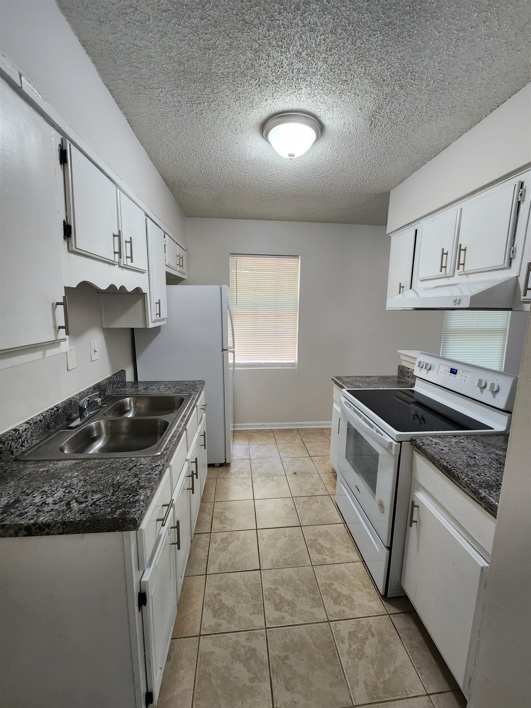 4528 Sugar Creek Rd Property Photo 11