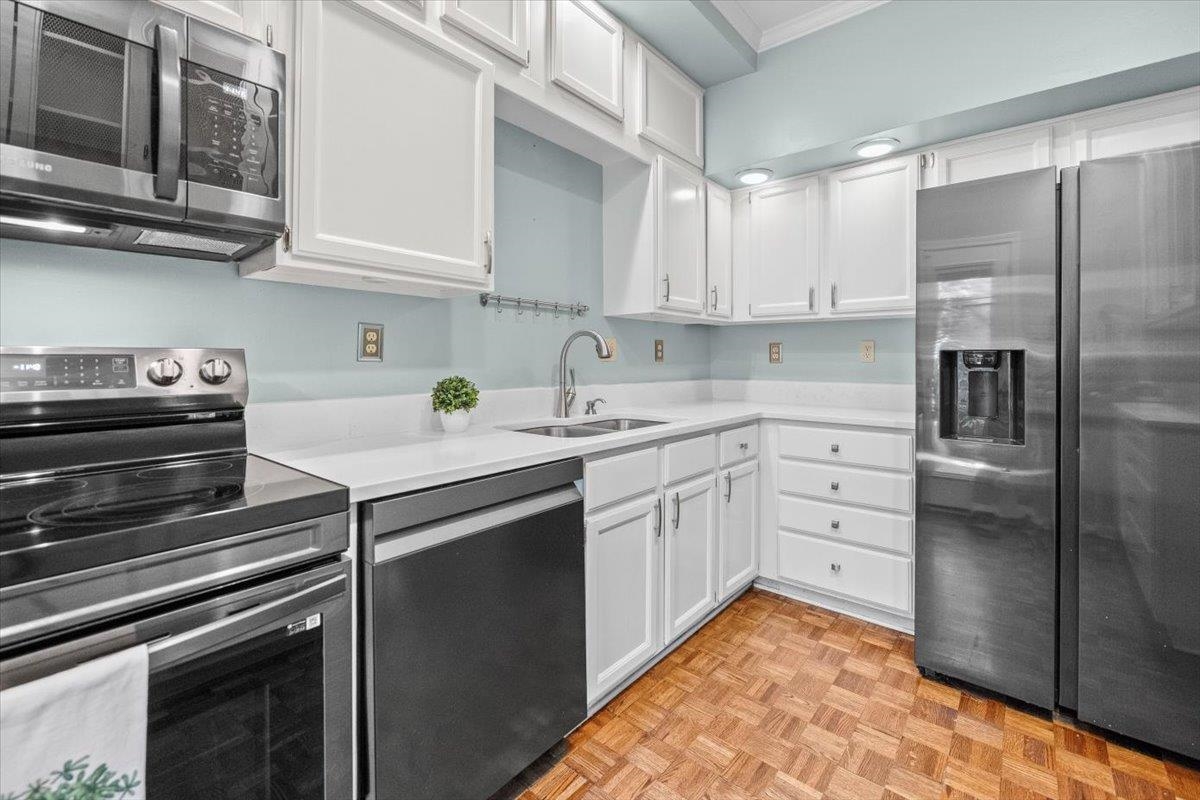 4638 Laurel Oaks St Property Photo 17