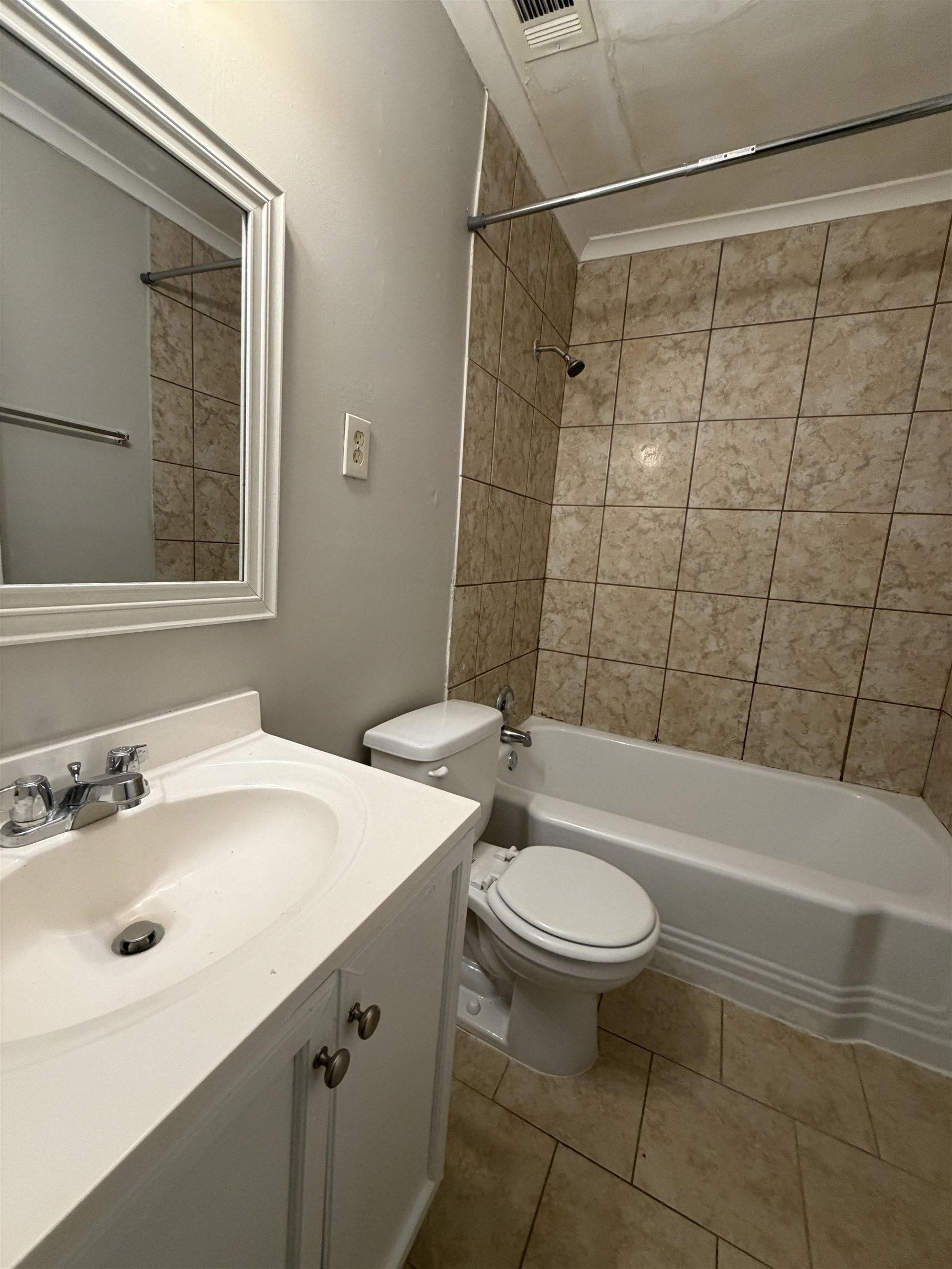 825 Bowen Cir Property Photo 14