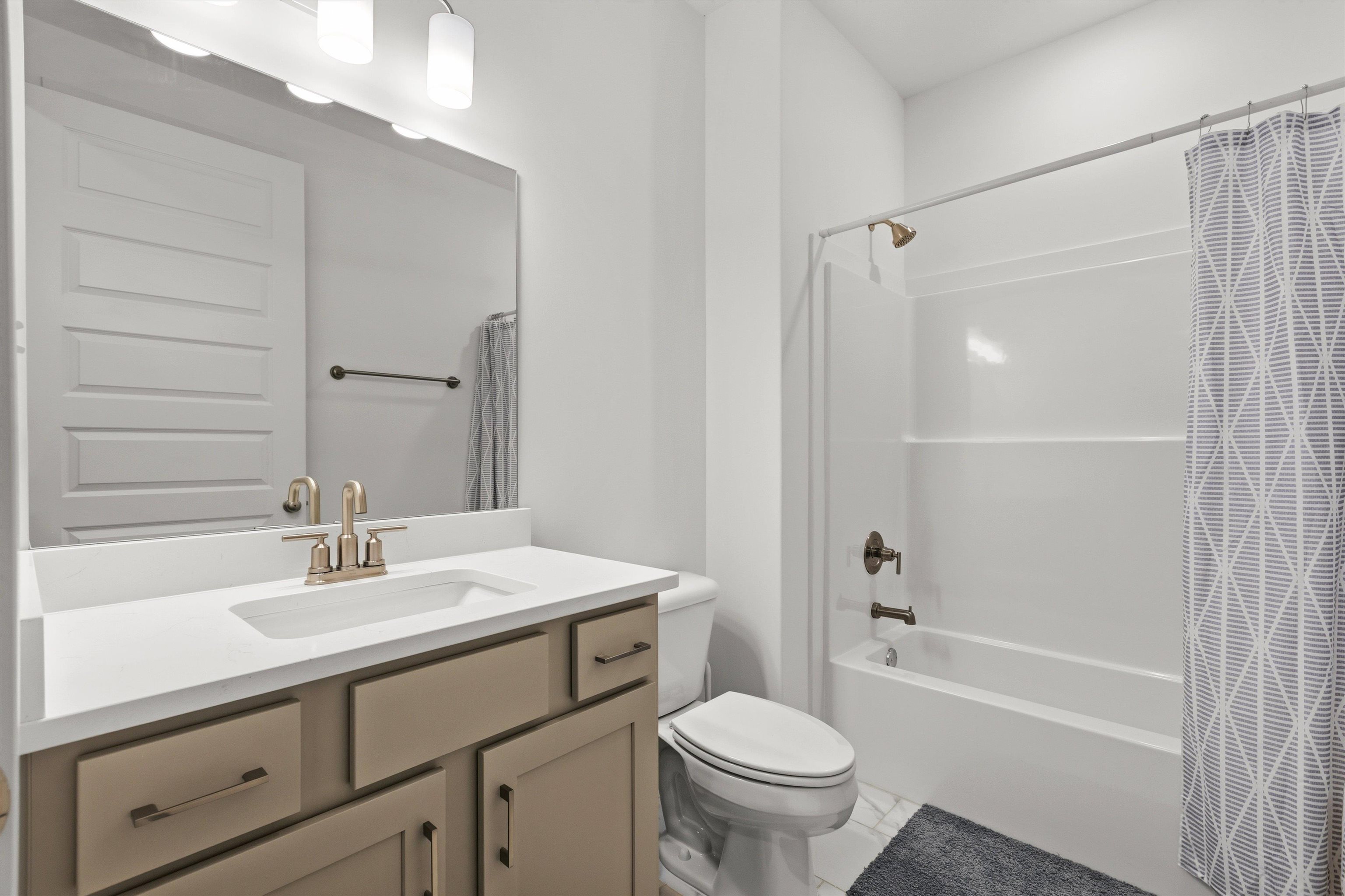 6917 Johnstown Ln Property Photo 21