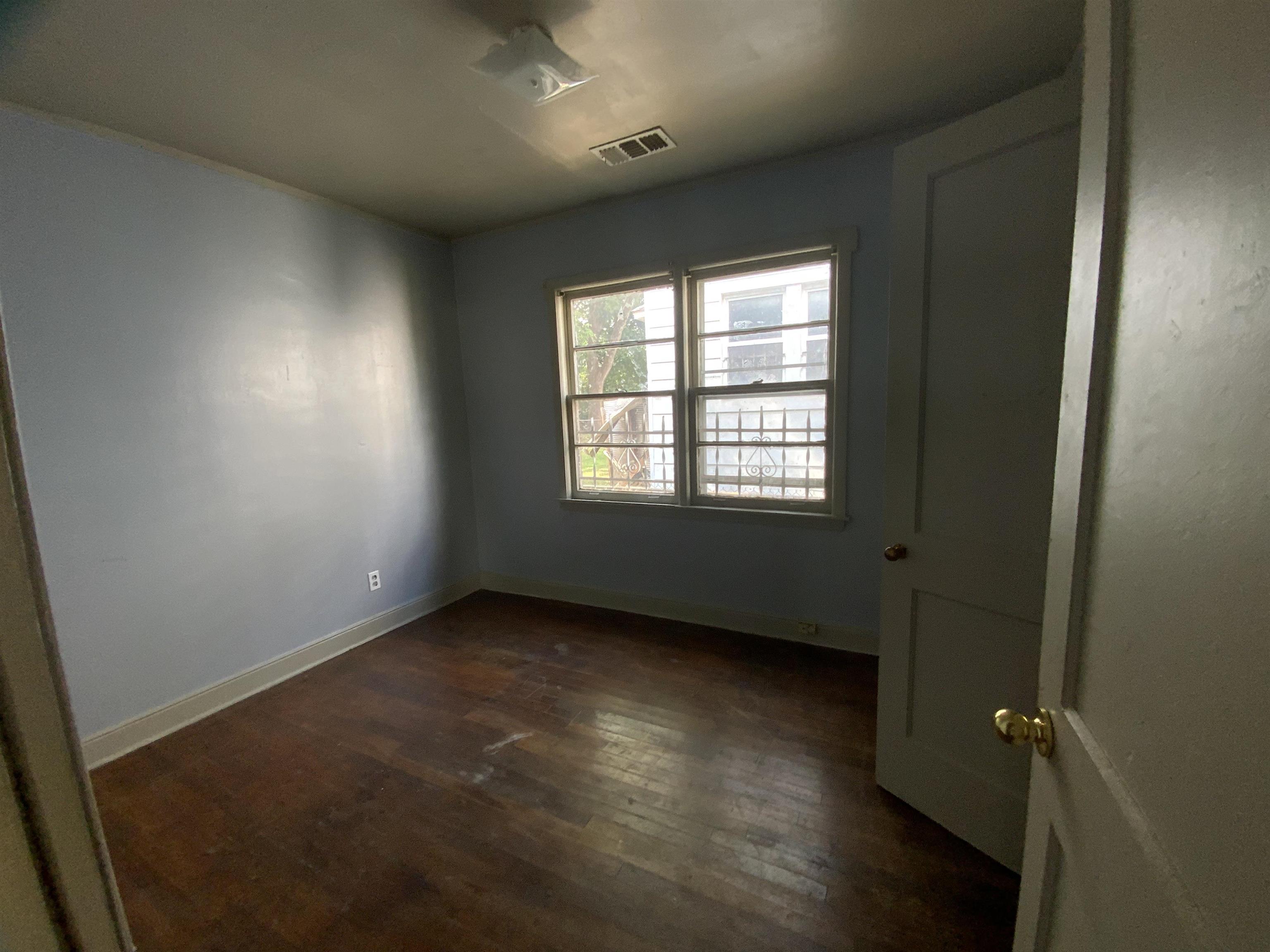 839 David St Property Photo 7