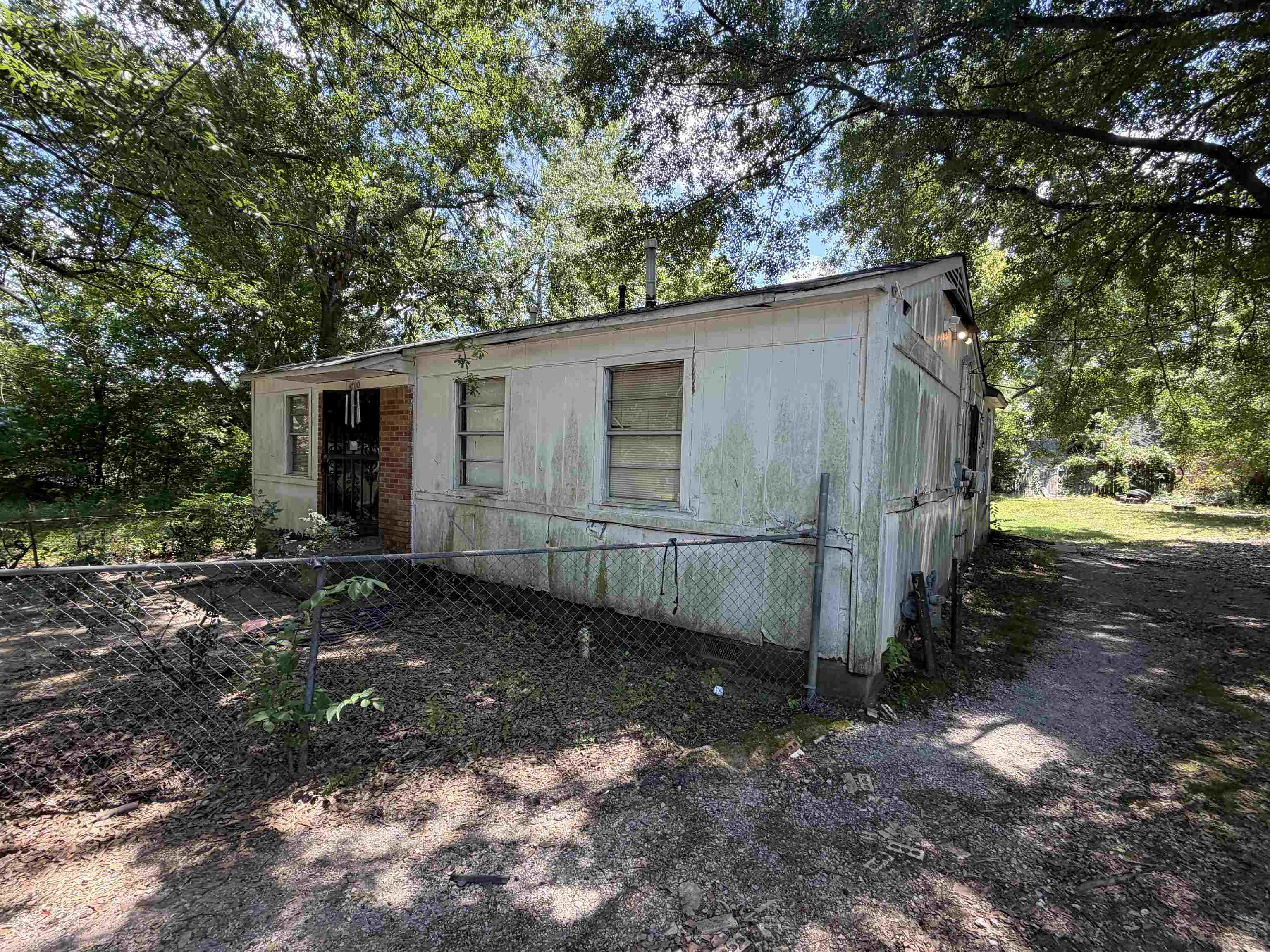 4500 Sunny Cv Property Photo 2