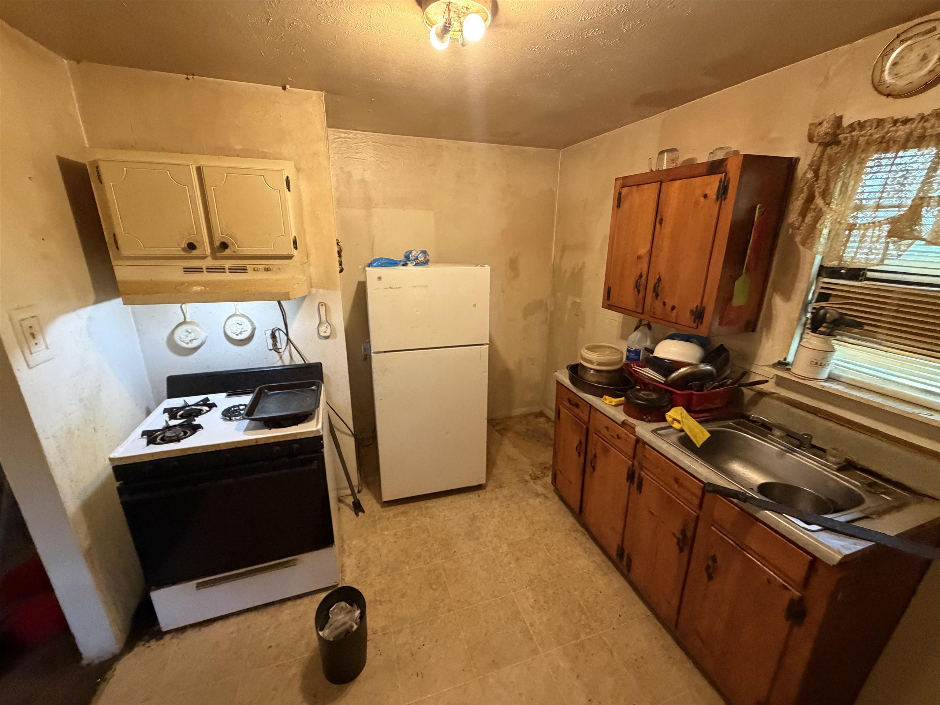 4500 Sunny Cv Property Photo 7