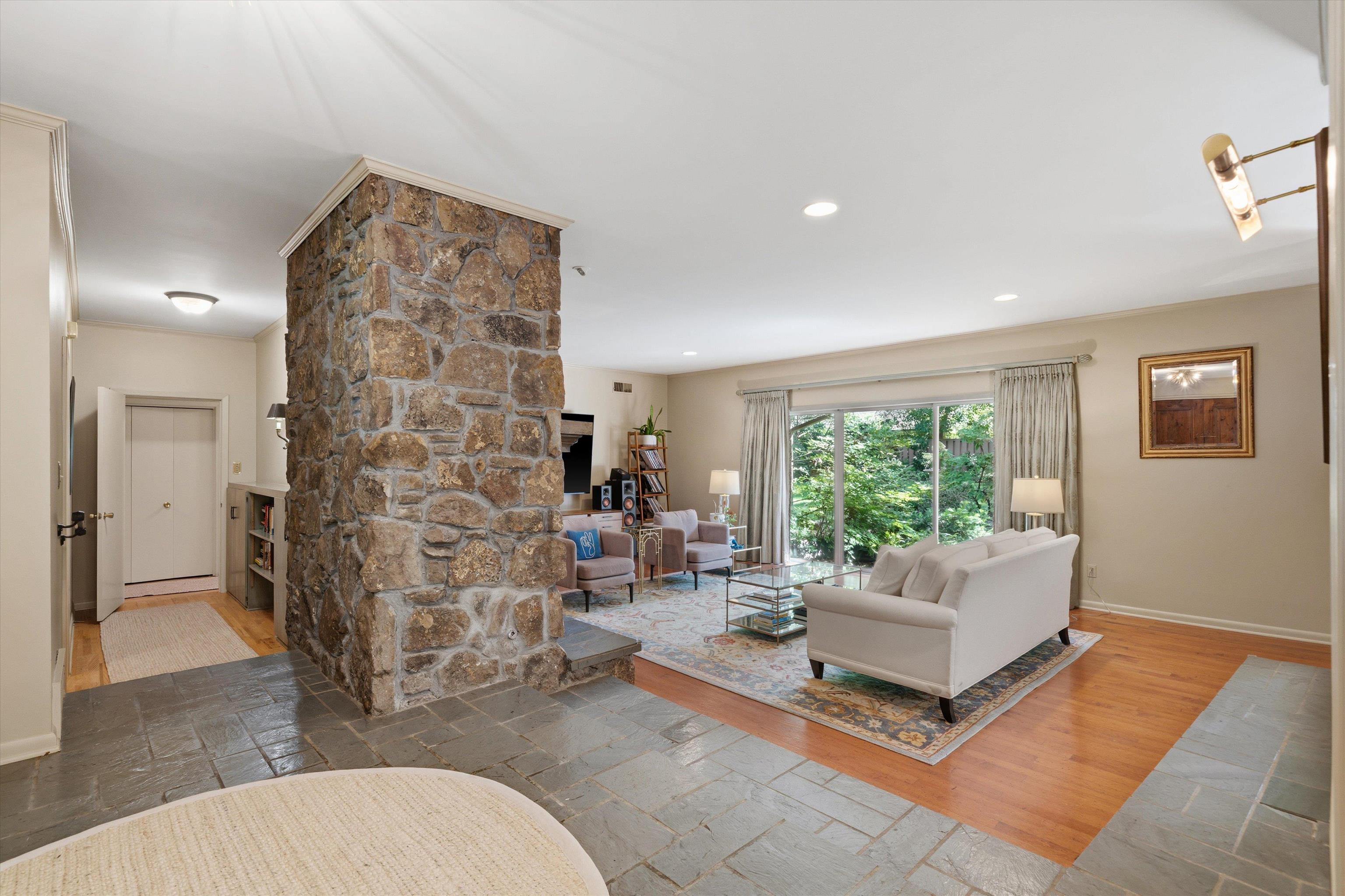 740 Sweetbrier Rd Property Photo 10