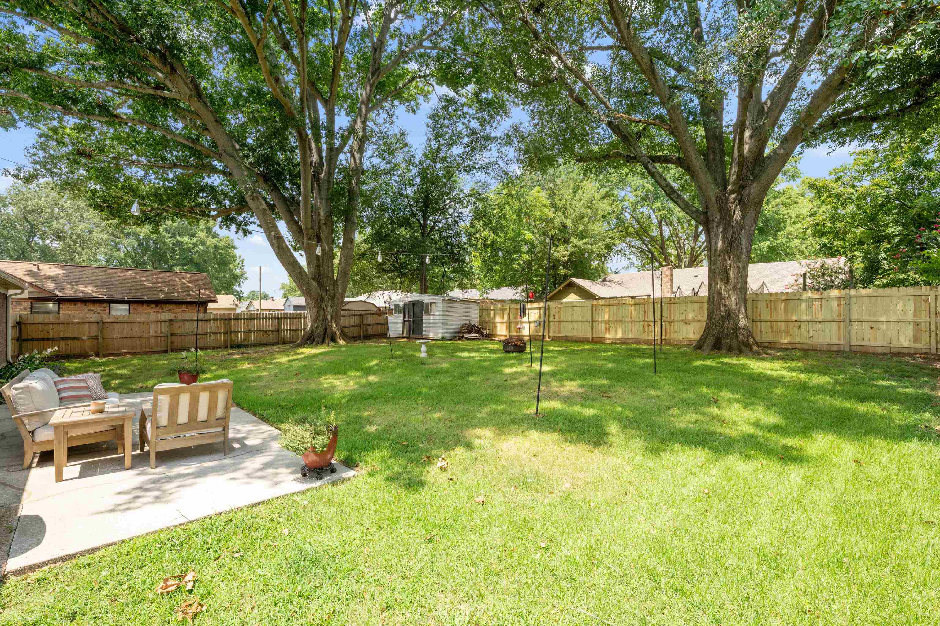 7052 Dawnhill Rd Property Photo 32