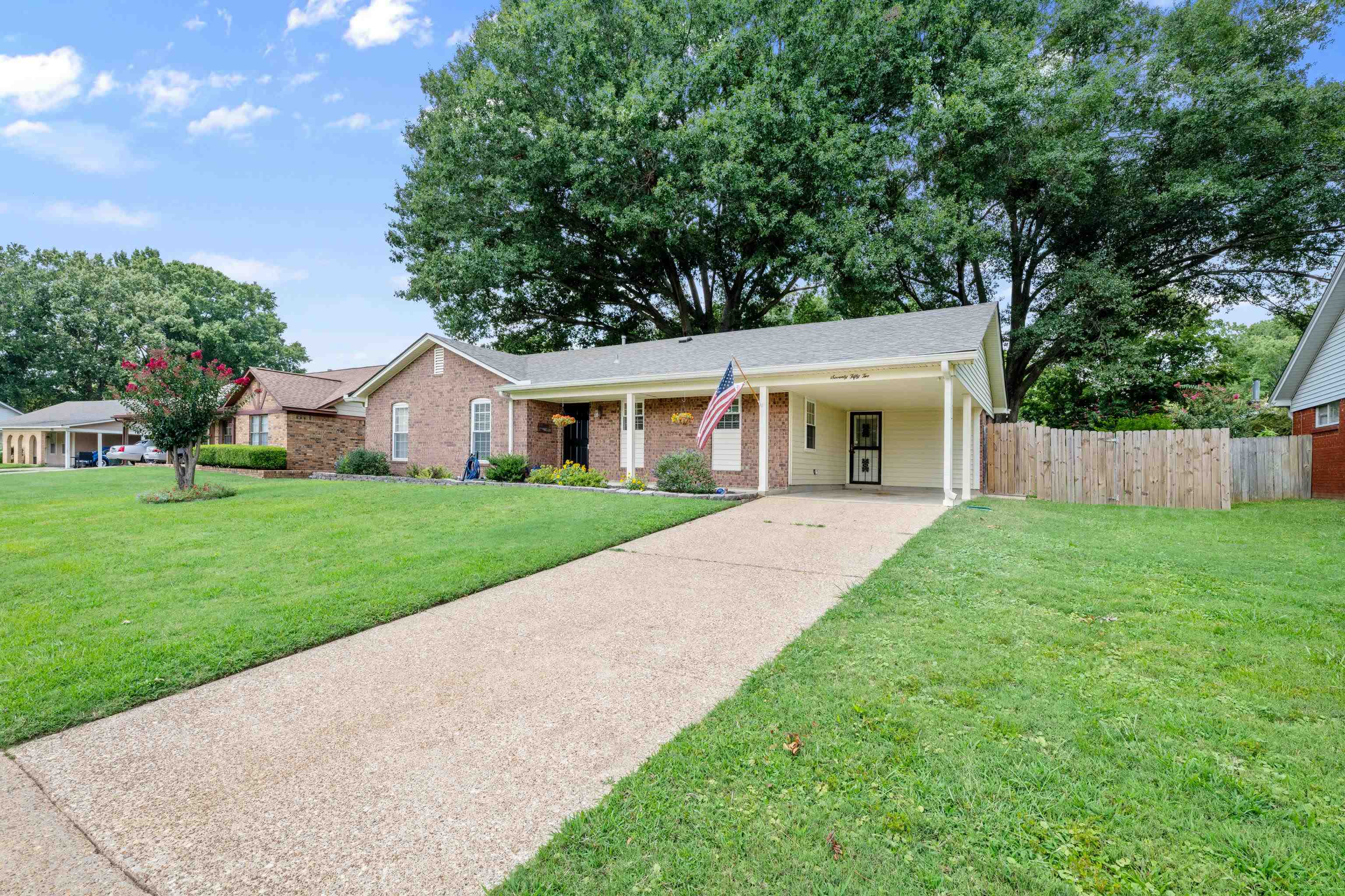 7052 Dawnhill Rd Property Photo 39