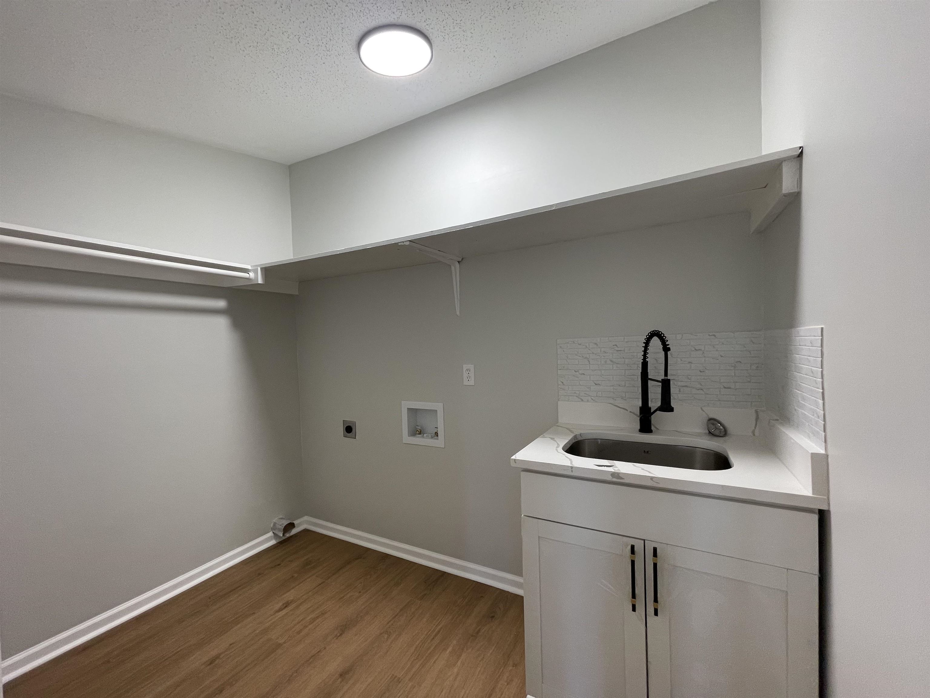 3562 Monessen Dr Property Photo 22