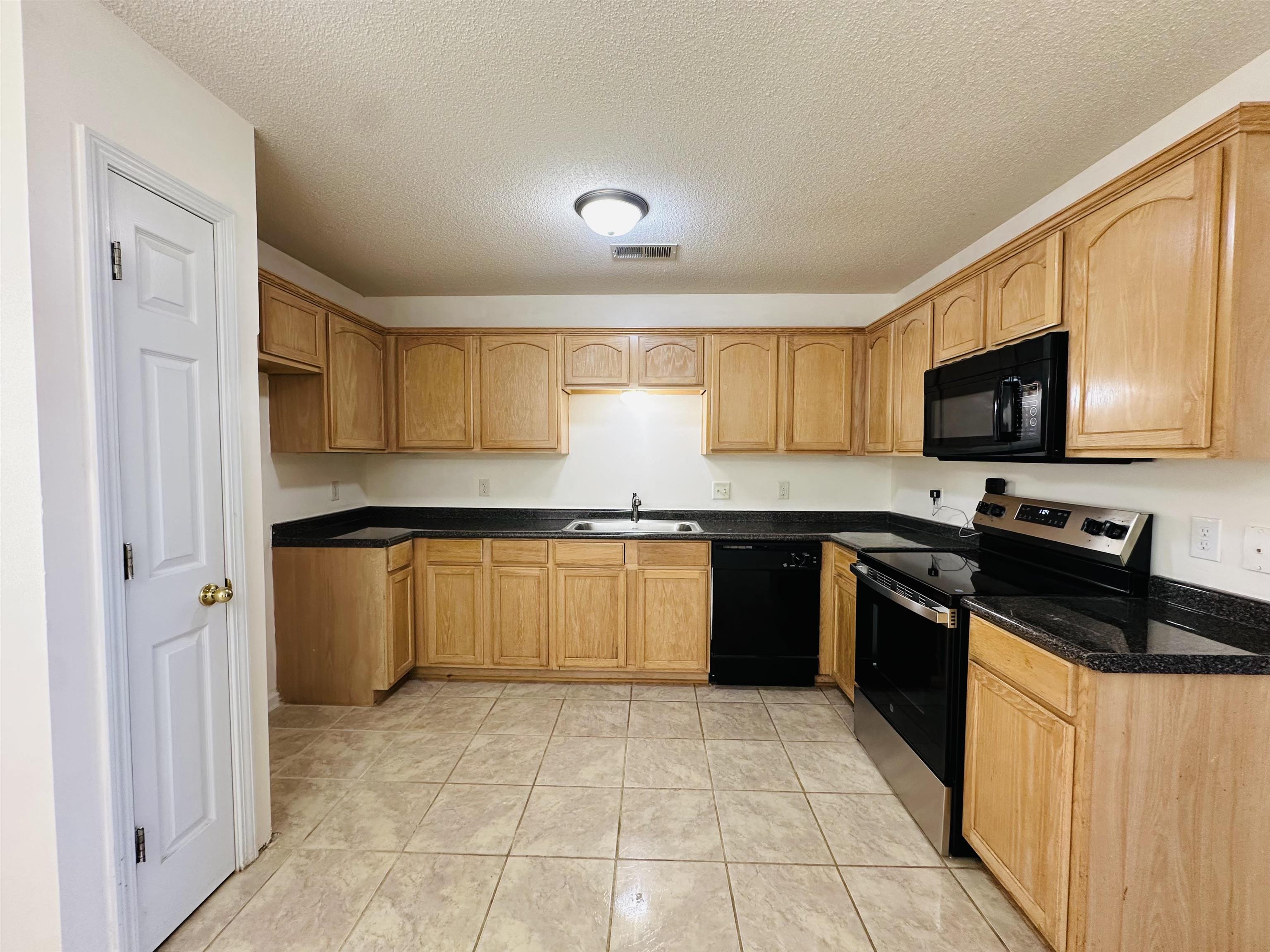 4556 E Cedar Ridge Cv Property Photo 8