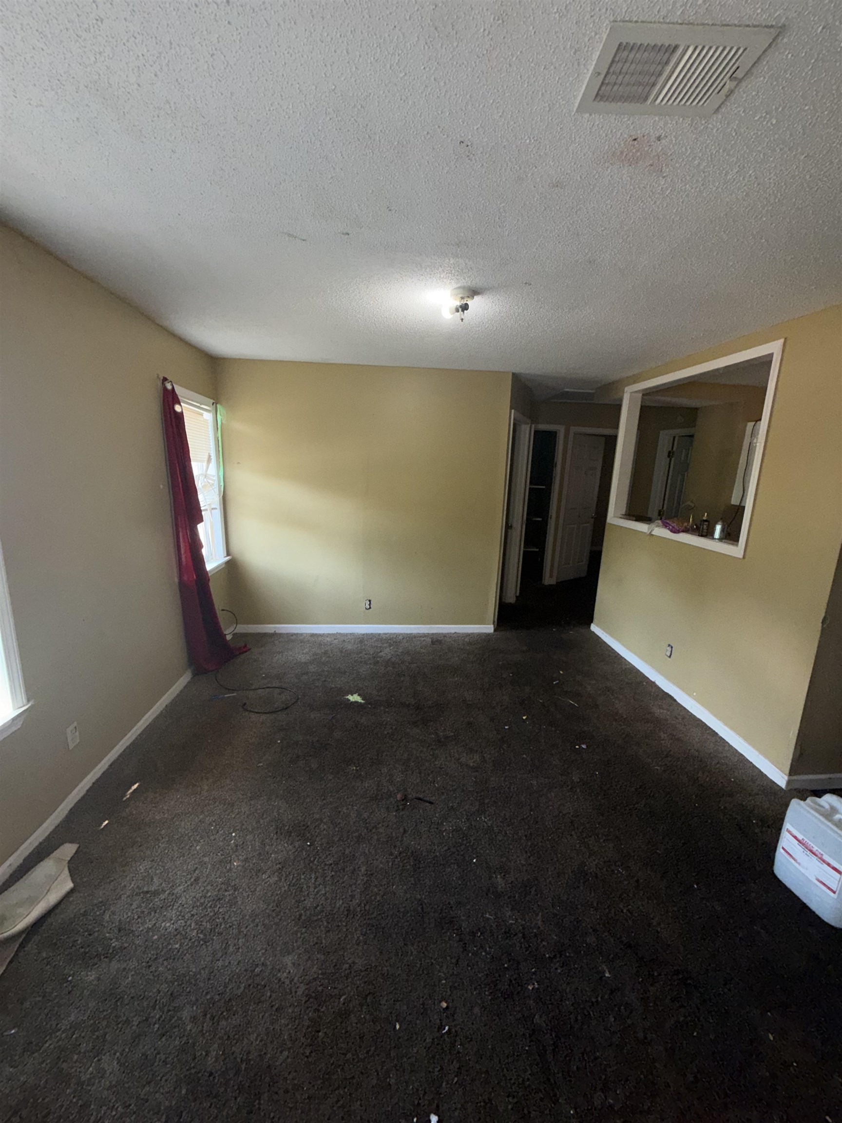 3142 Harvester Ln E Property Photo 4