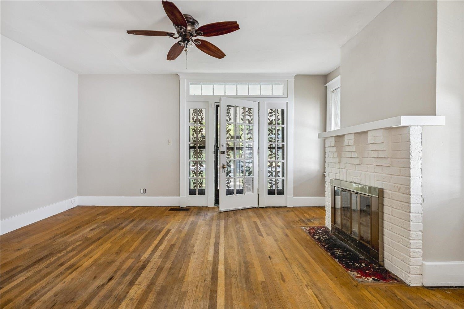 1468 Faxon Ave Property Photo 3