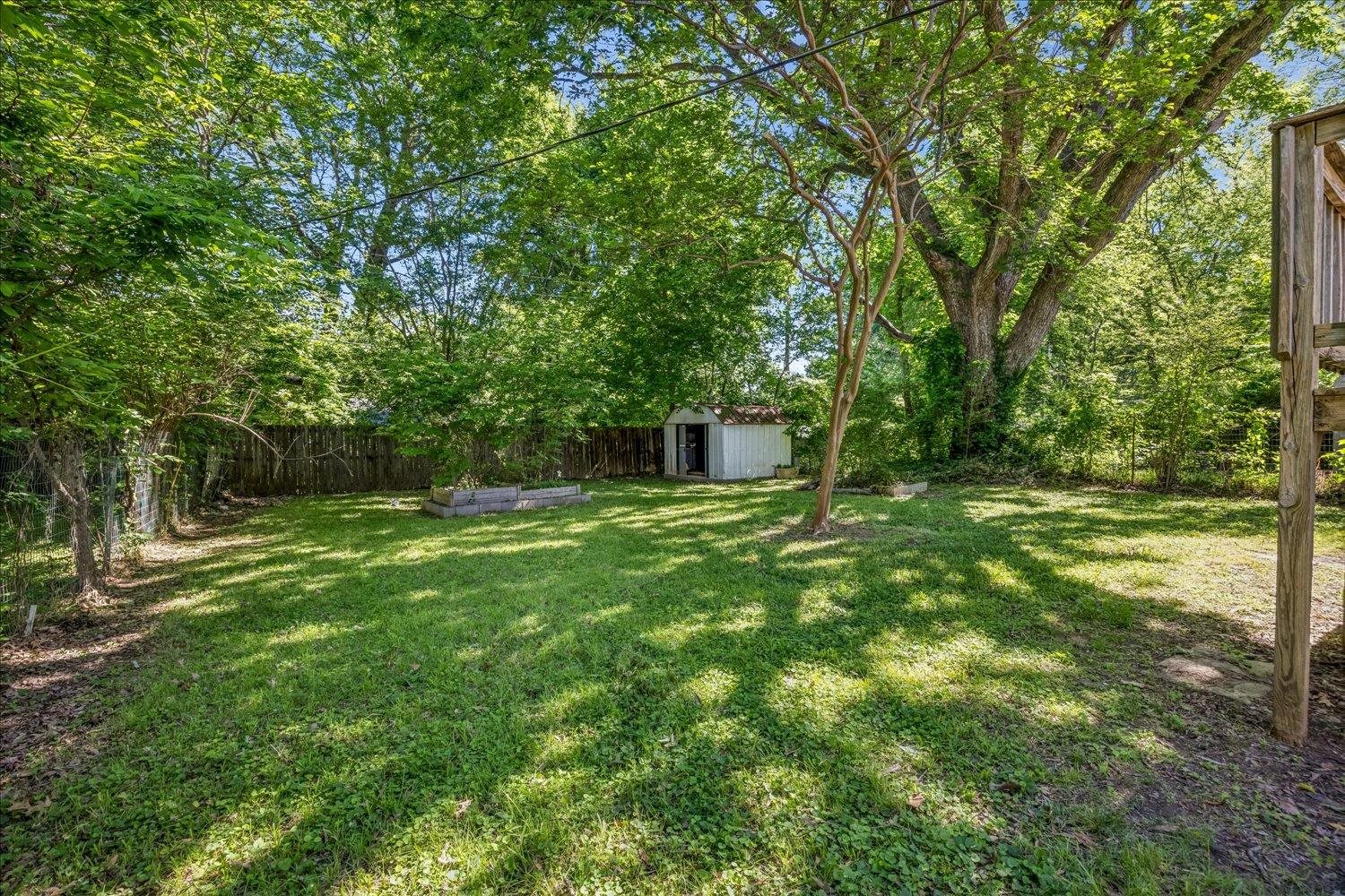 1468 Faxon Ave Property Photo 24