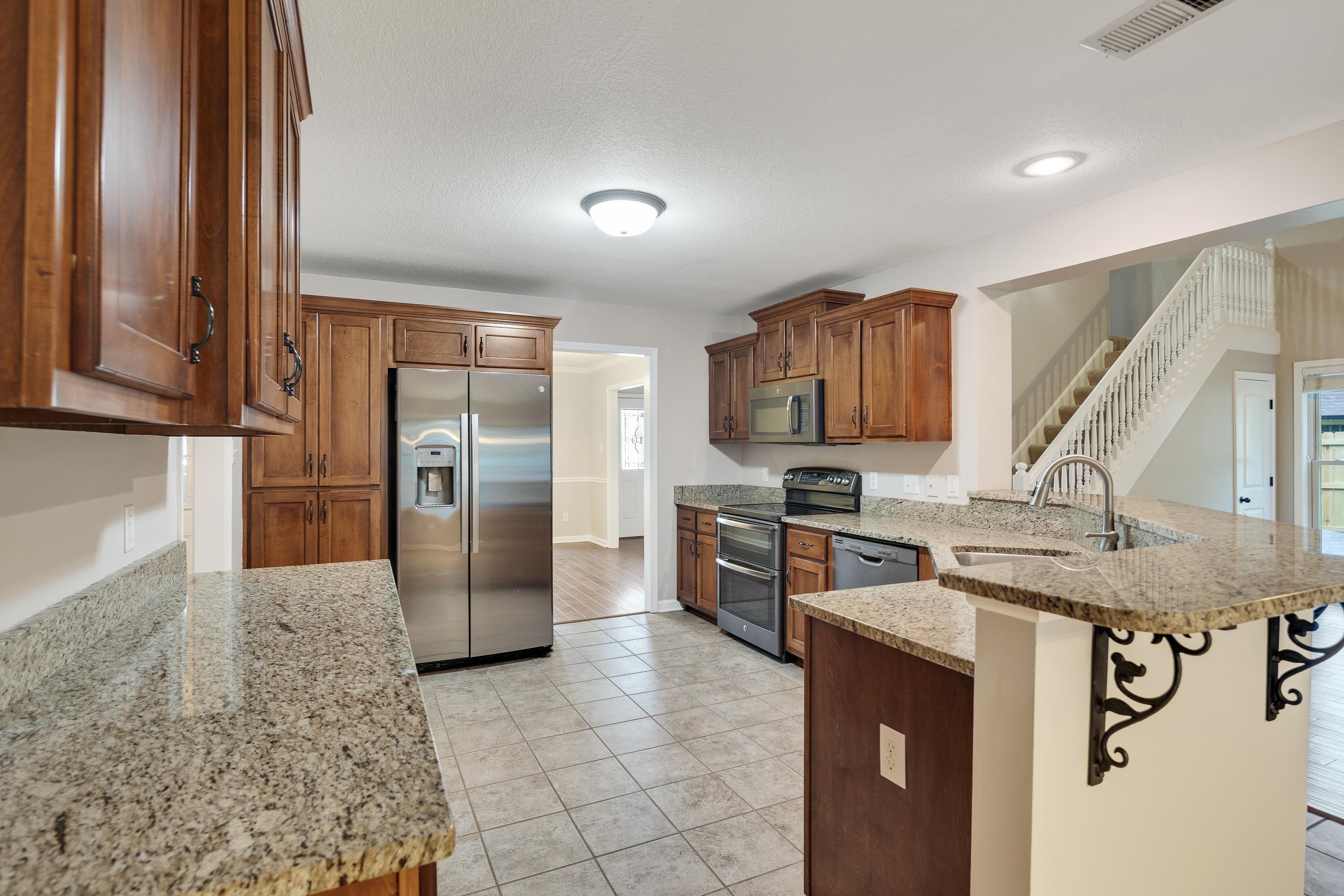 5788 Berry Patch Ln Property Photo 8