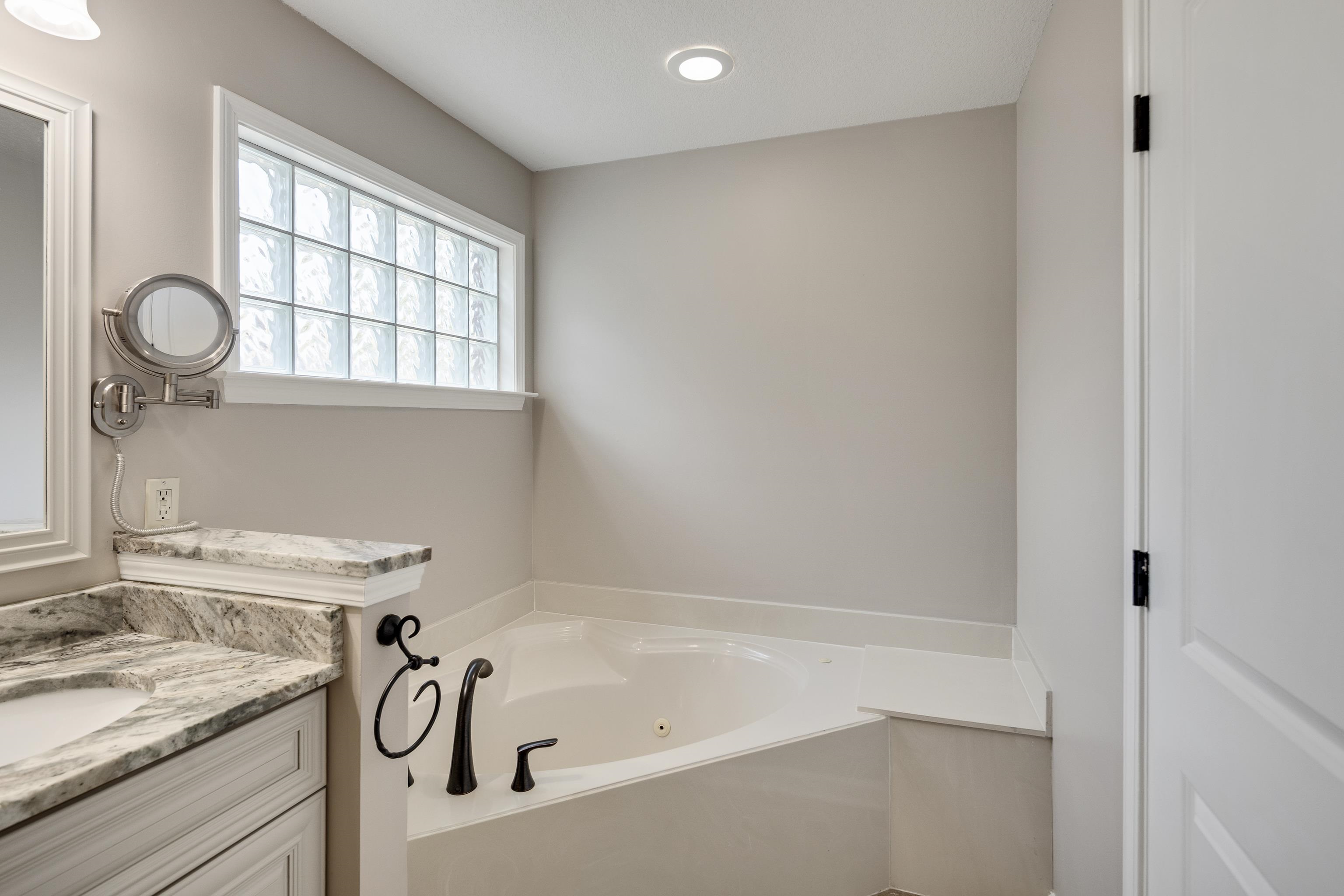 5788 Berry Patch Ln Property Photo 18