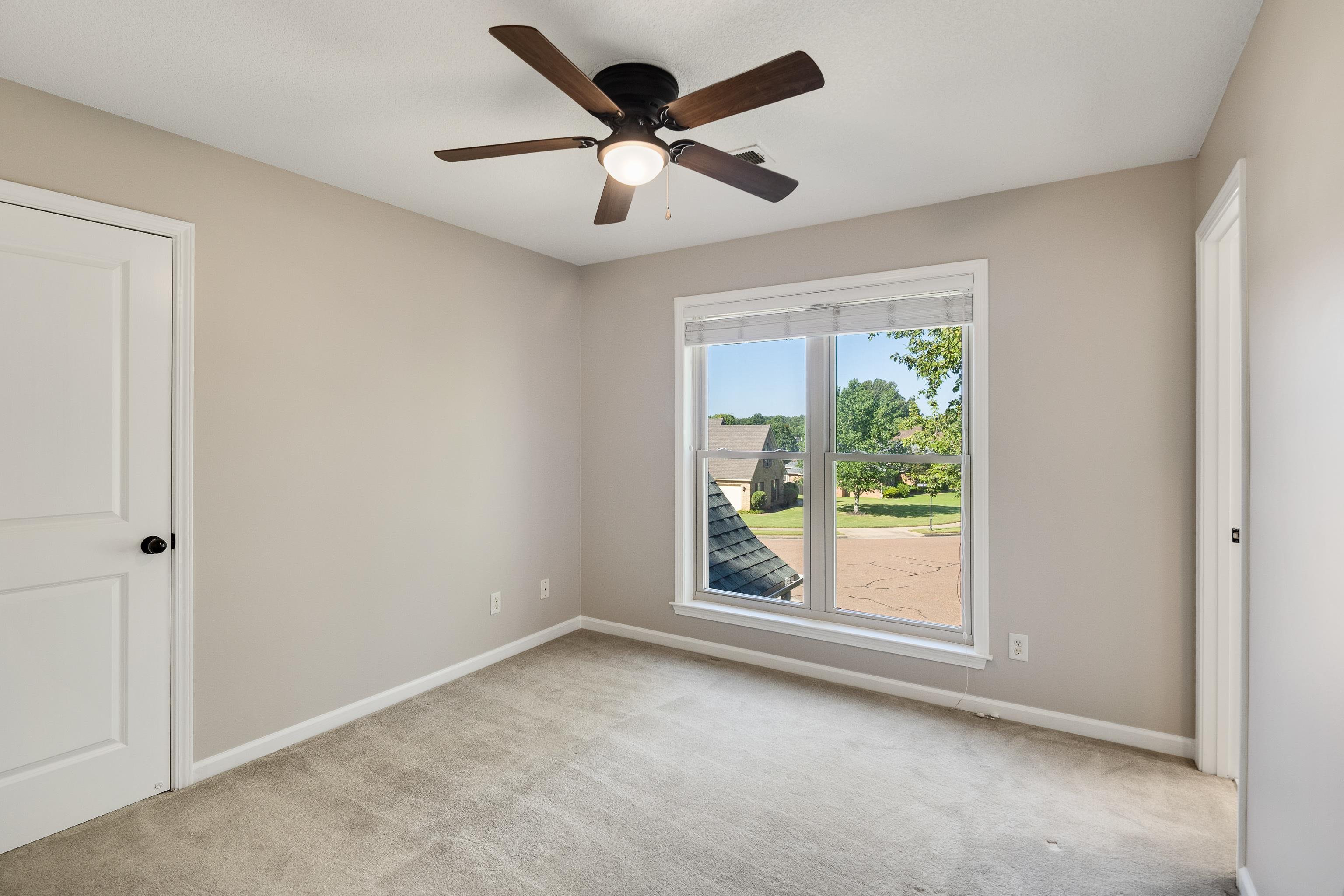 5788 Berry Patch Ln Property Photo 27