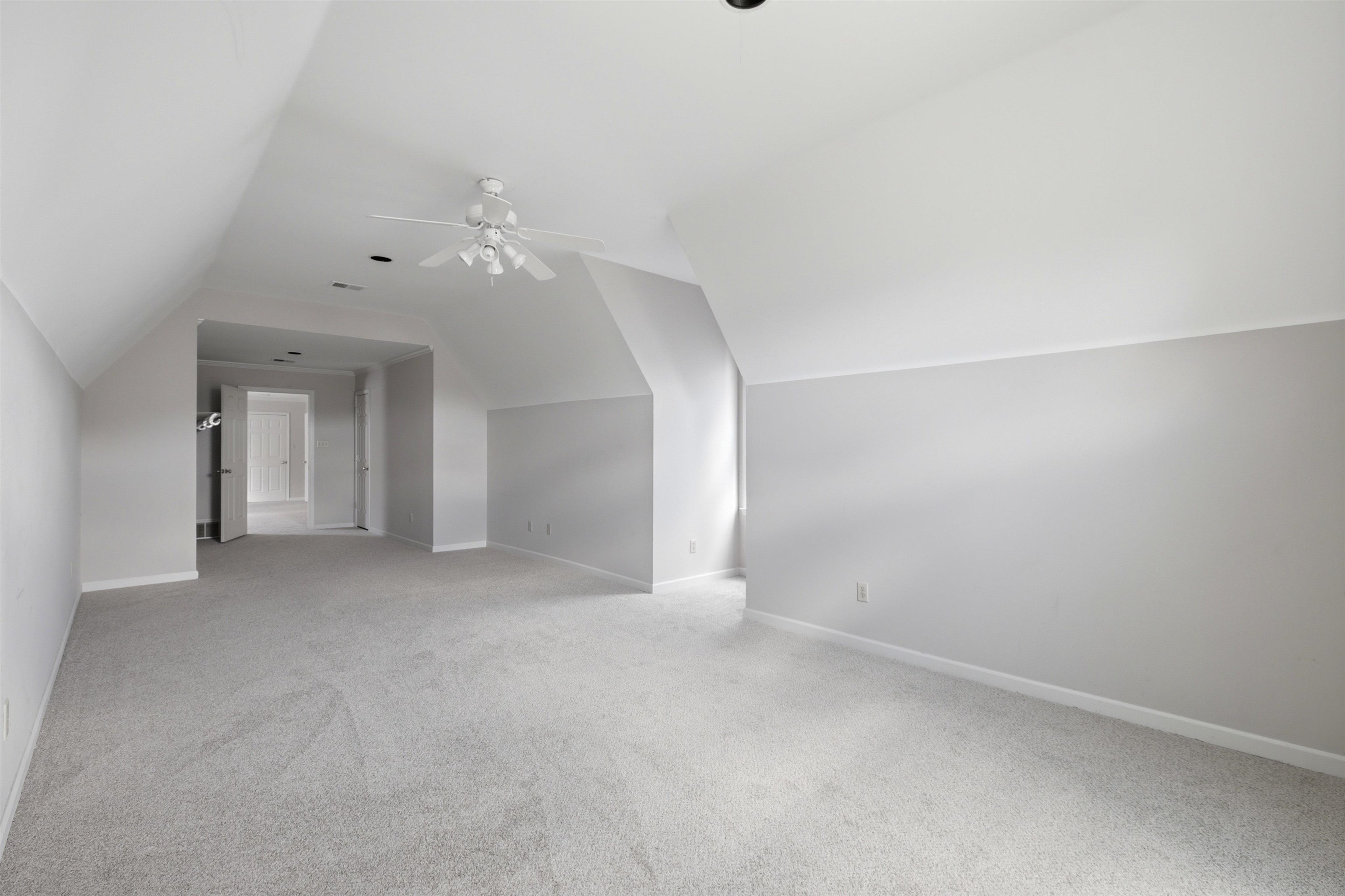 1080 Mirror Lake Ln Property Photo 25