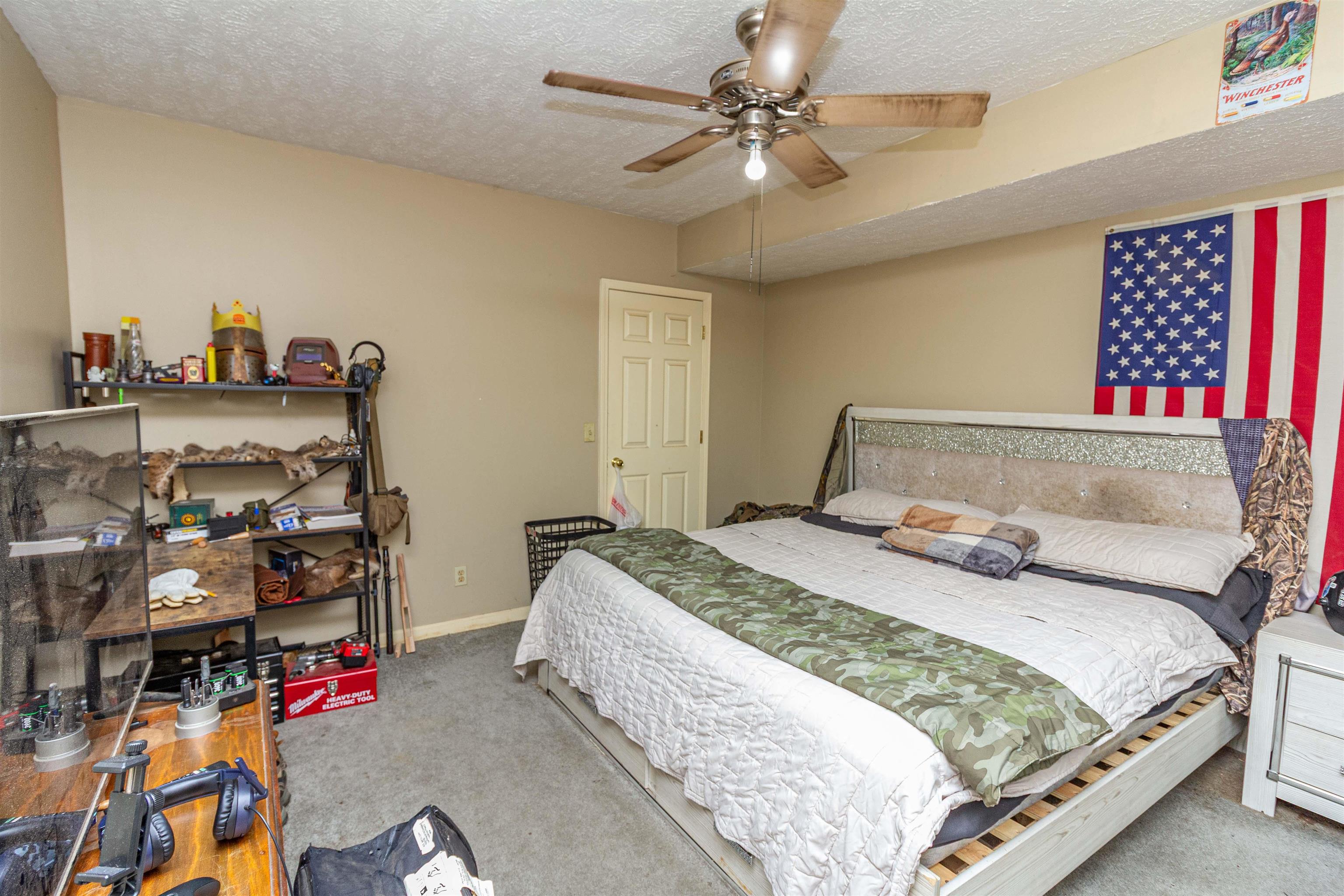 550 Carlins Rd Property Photo 12