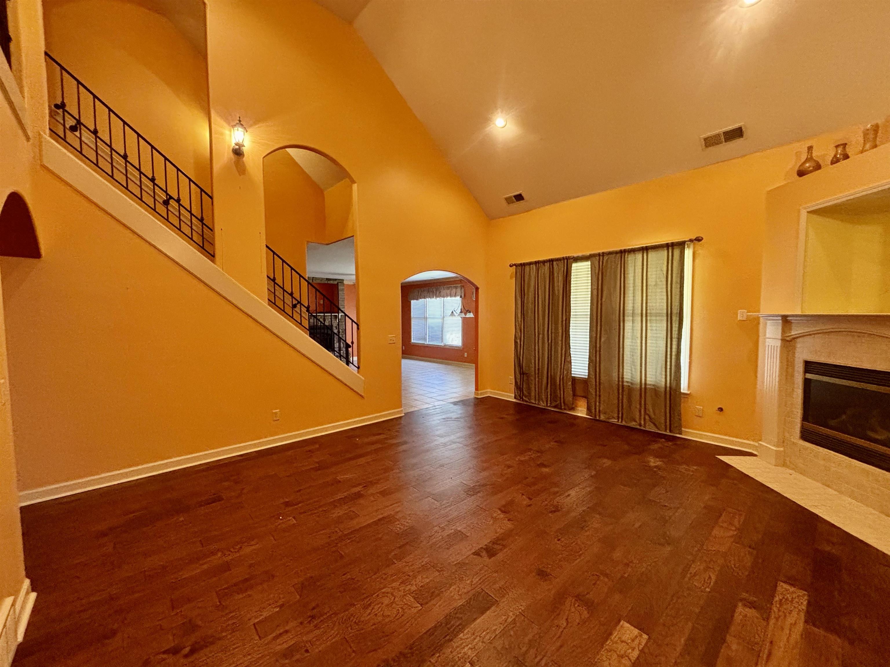 10206 Herons Landing Cv Property Photo 6