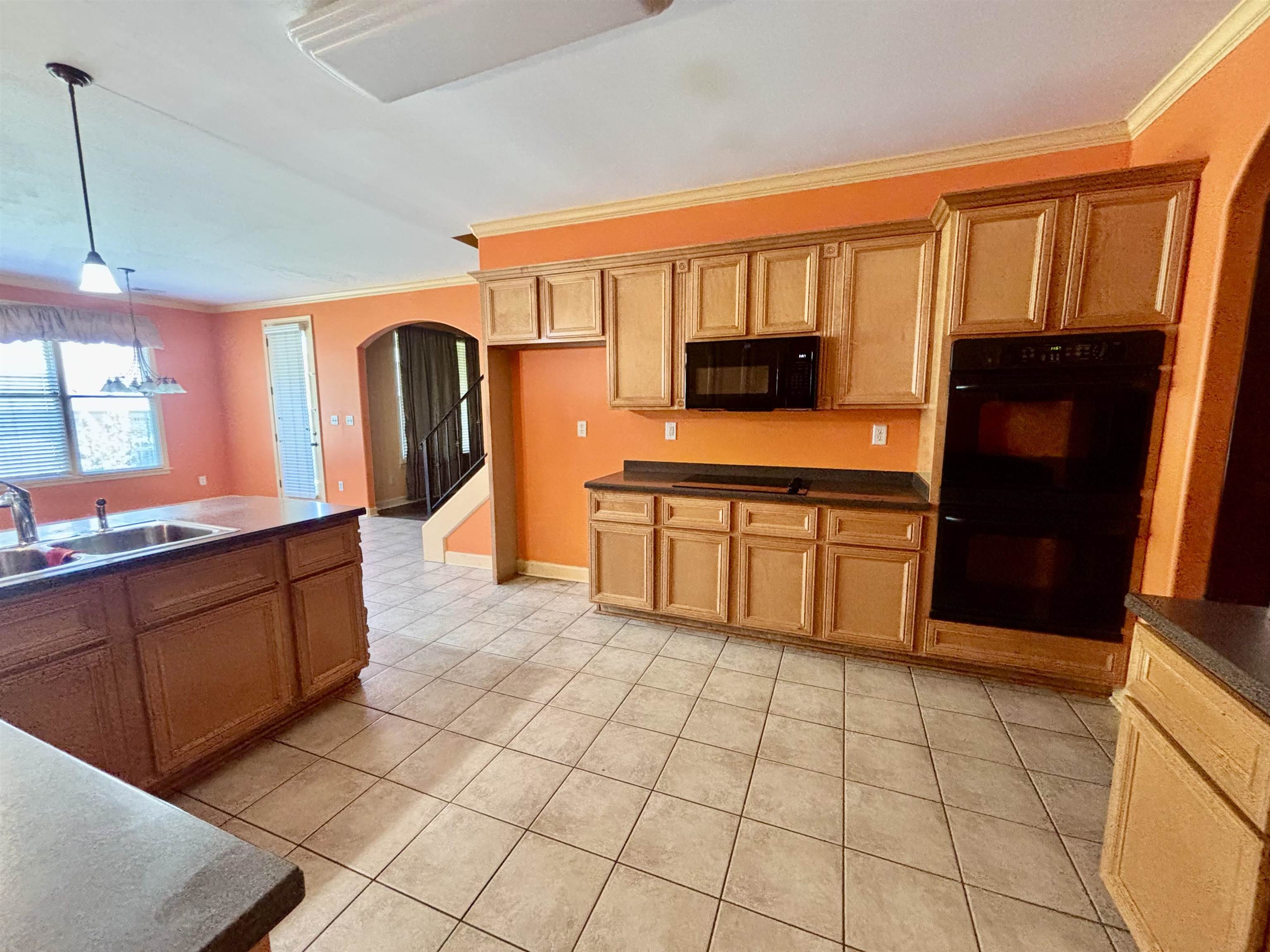 10206 Herons Landing Cv Property Photo 7