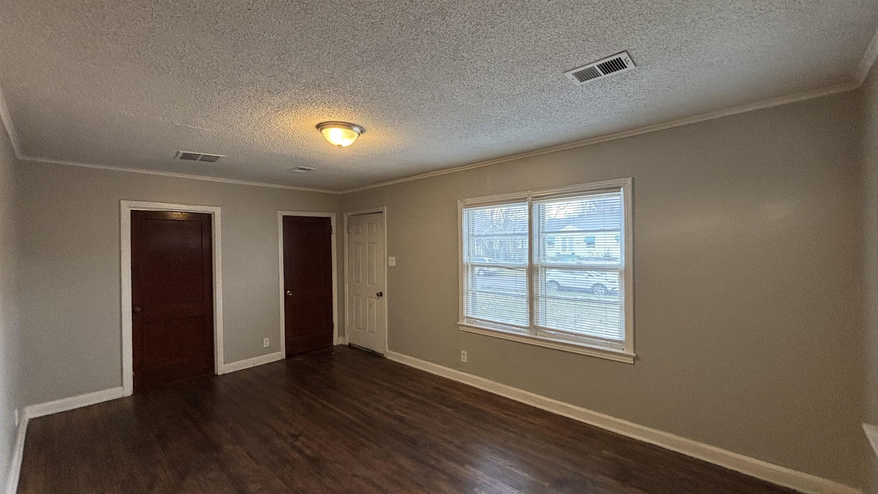 1599 Hope St Property Photo 10
