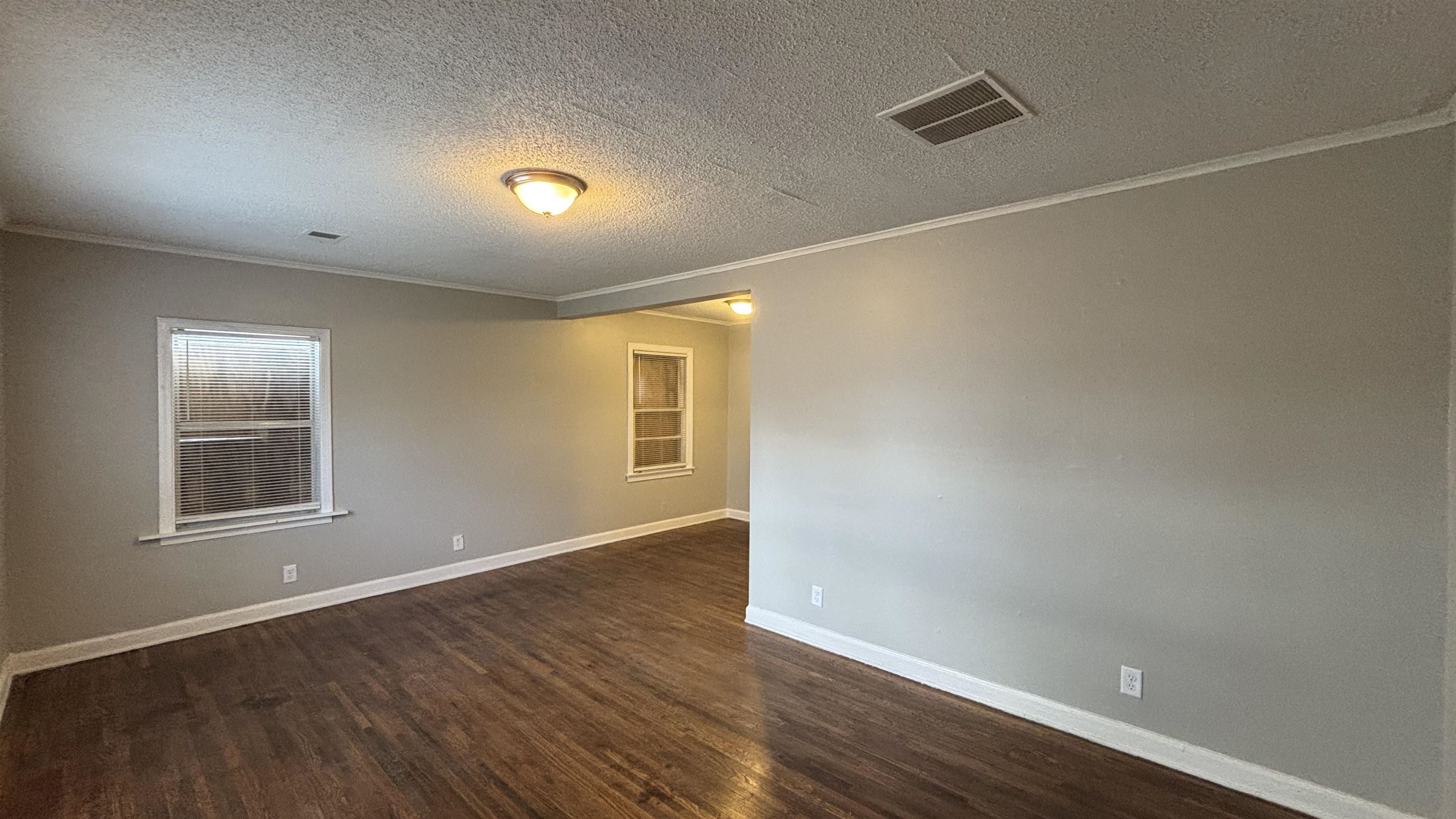 1599 Hope St Property Photo 11