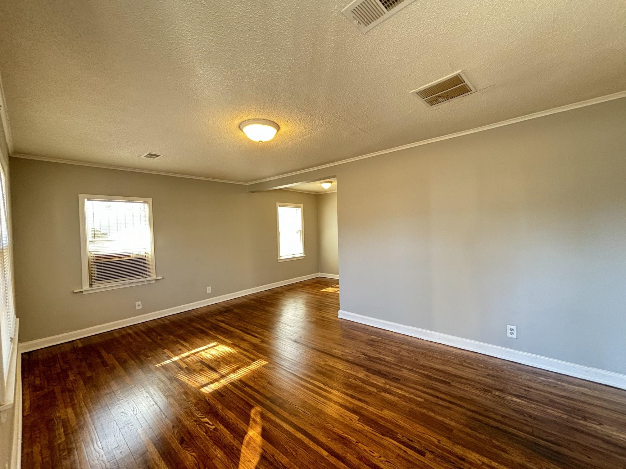 1599 Hope St Property Photo 12