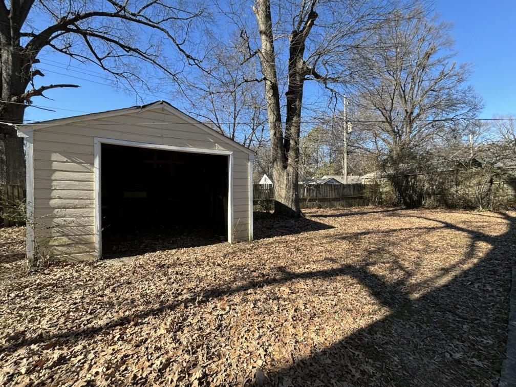 1599 Hope St Property Photo 31