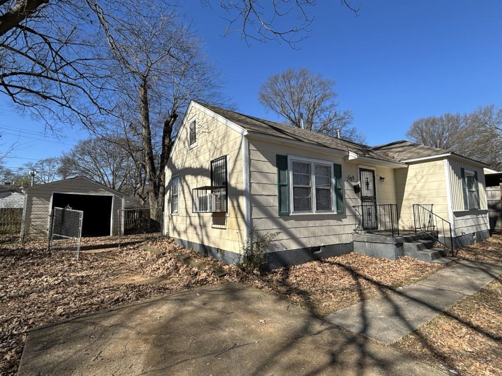 1599 Hope St Property Photo 34