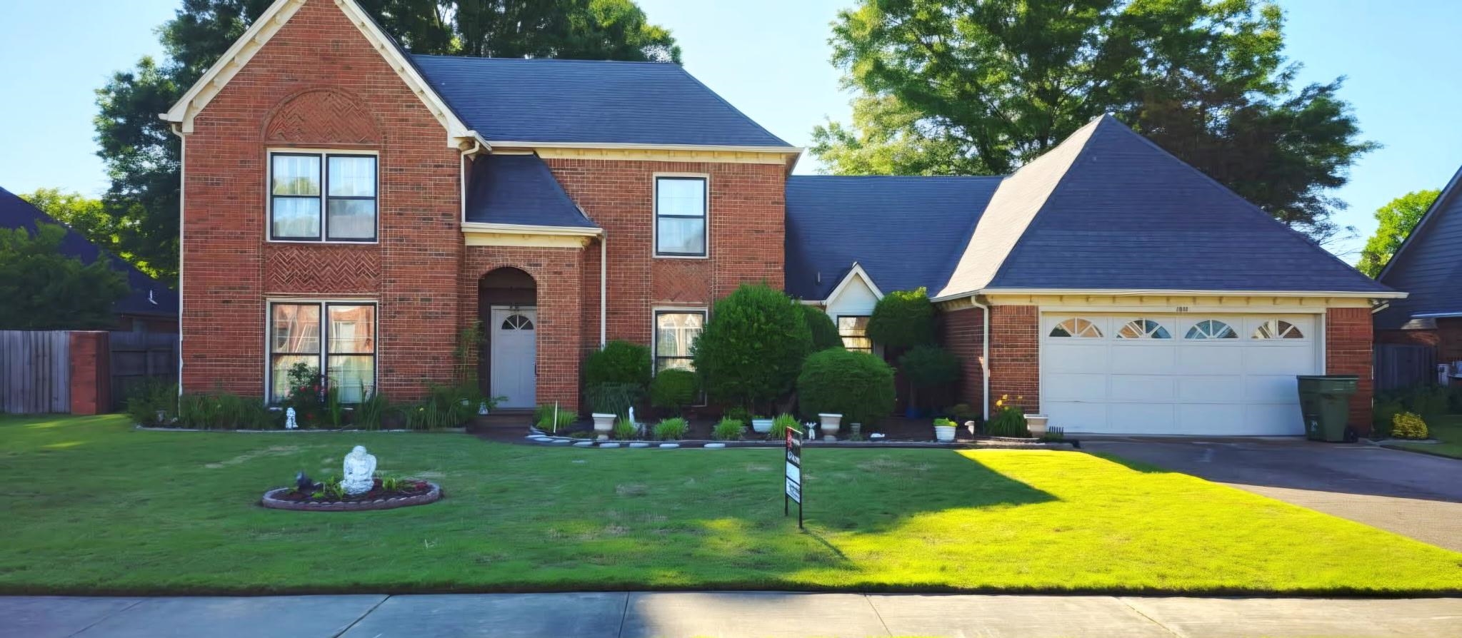 2033 Westbriar Dr Property Photo 1