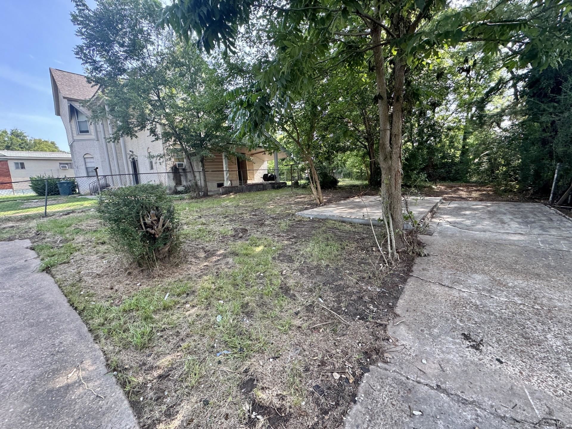 1500 Leland St Property Photo 8