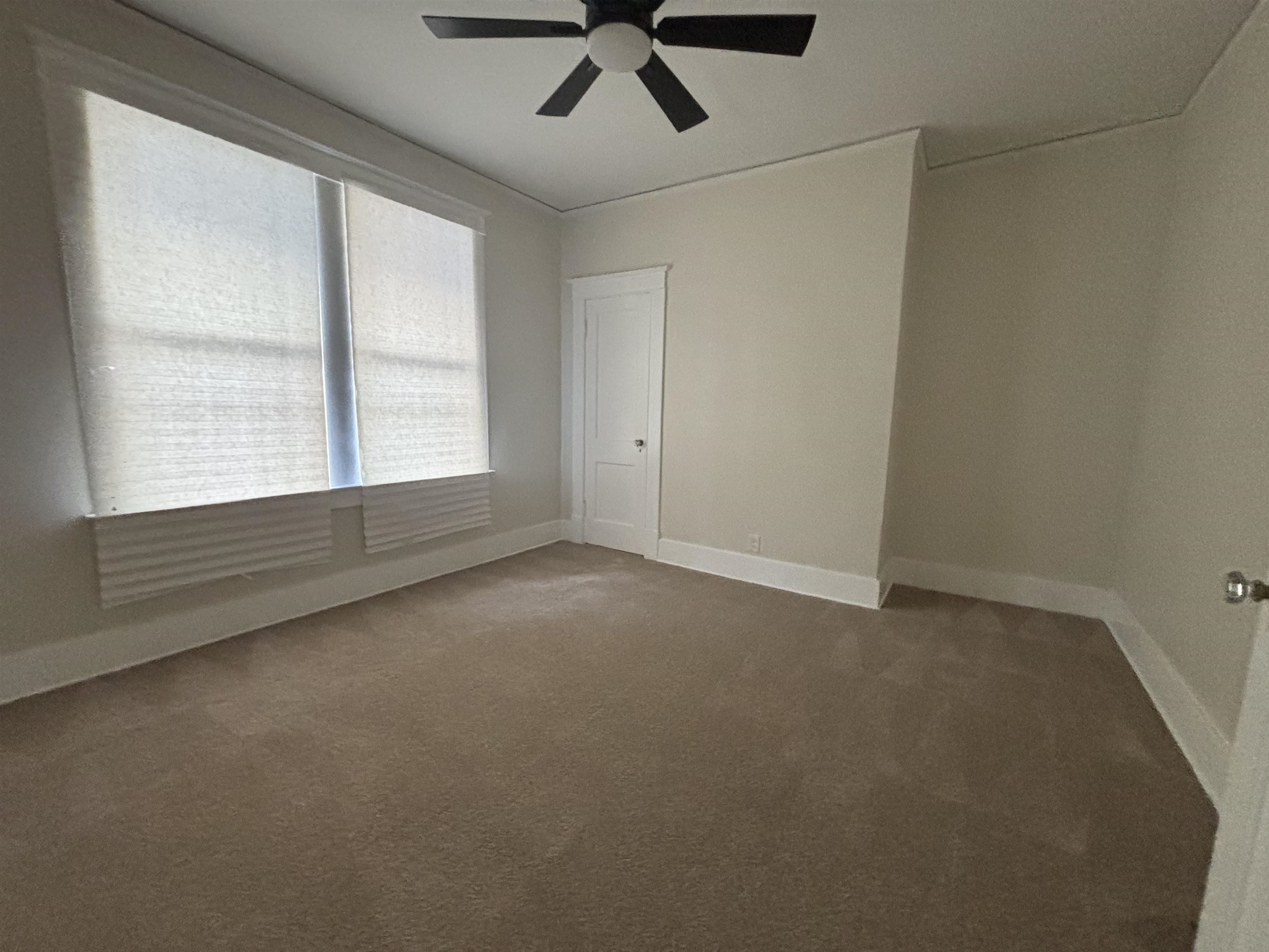 1062 Rozelle St Property Photo 8